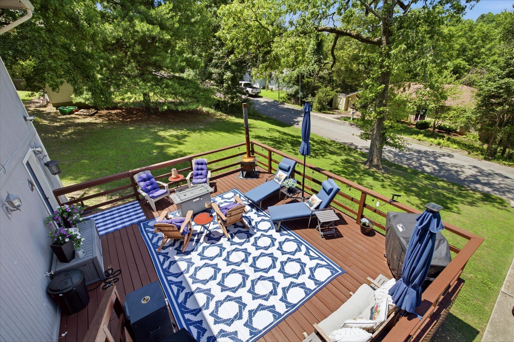 main property photo 25