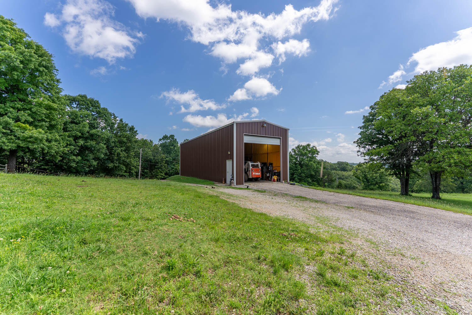 main property photo 70