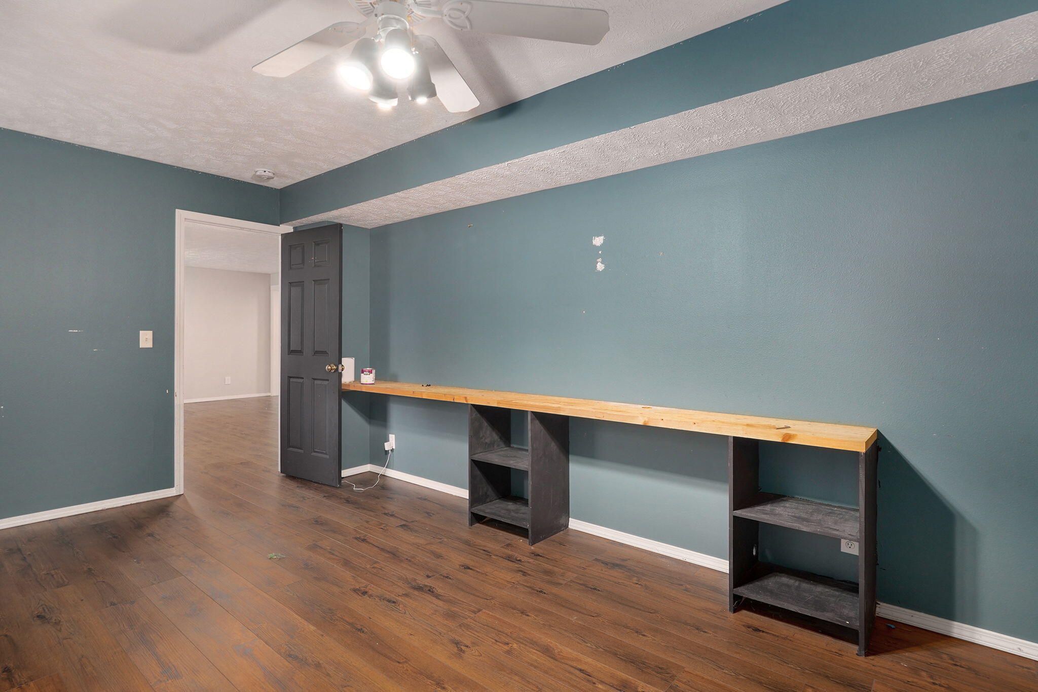 main property photo 33