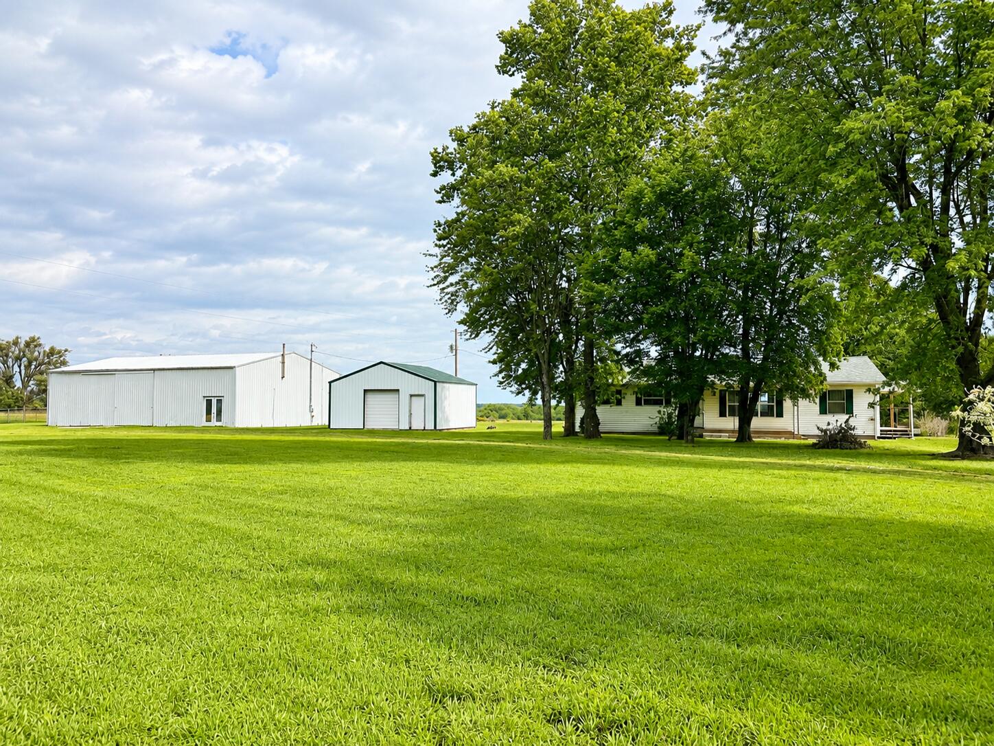 main property photo 46