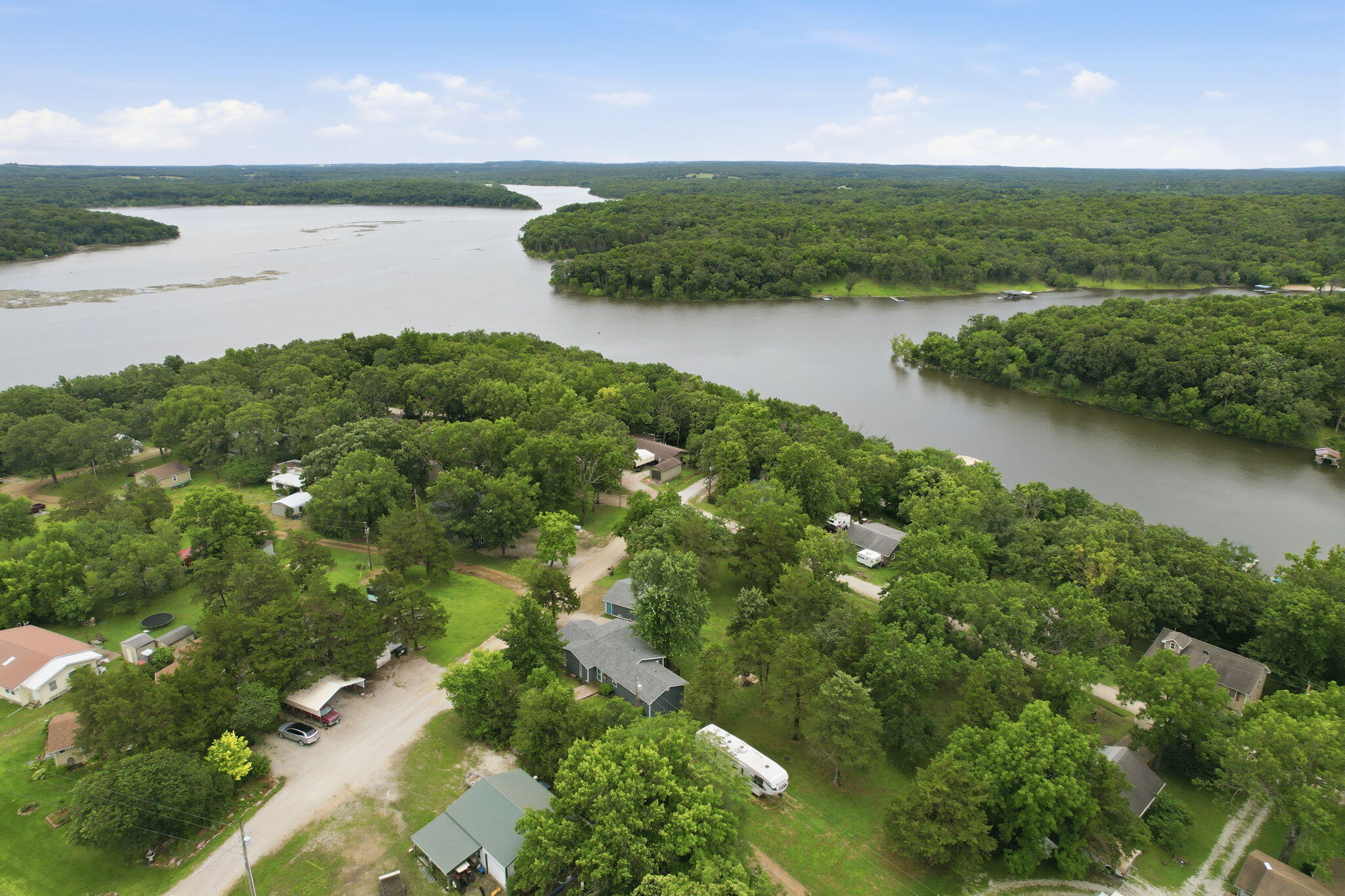 main property photo 38