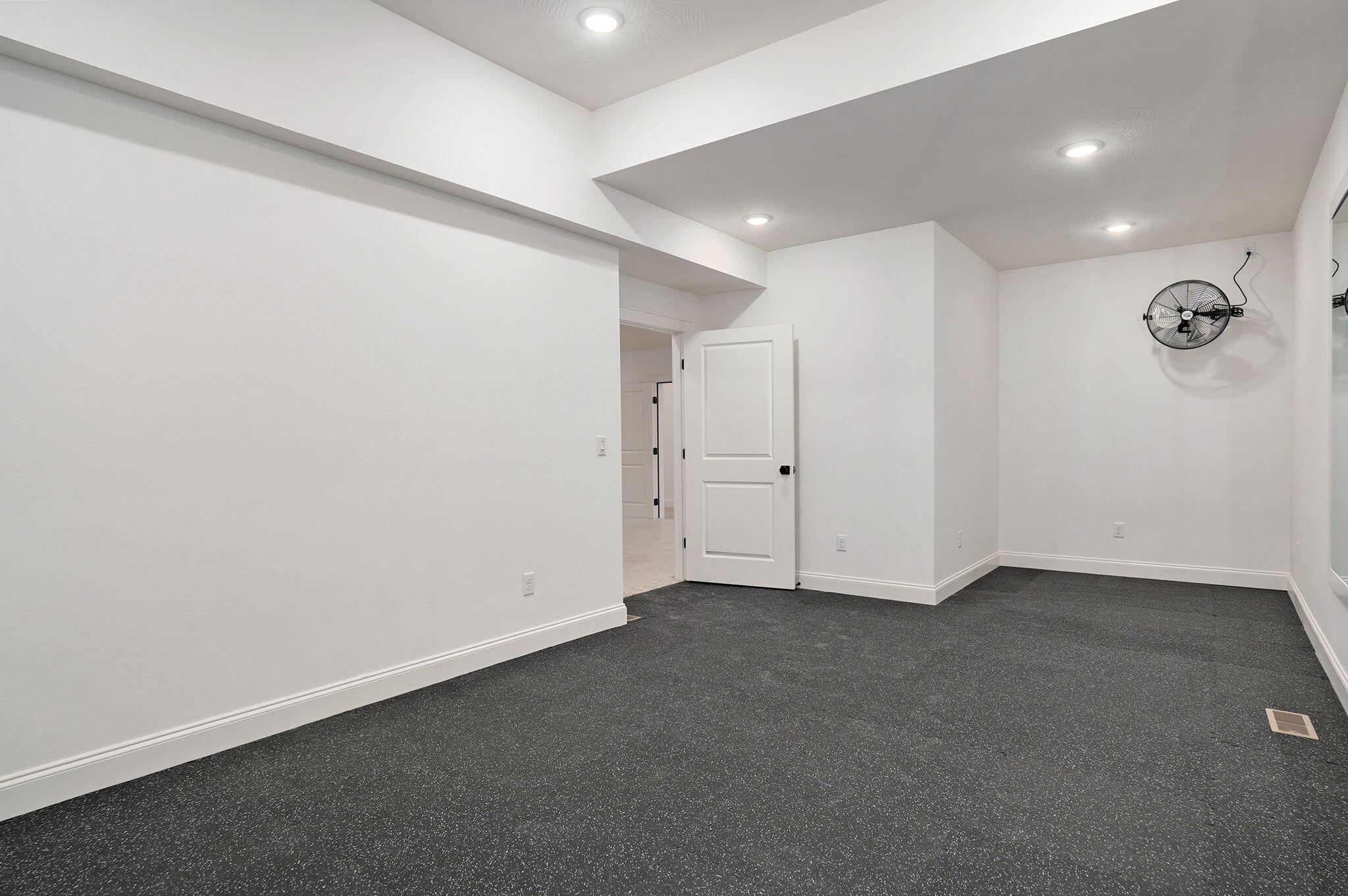 main property photo 68