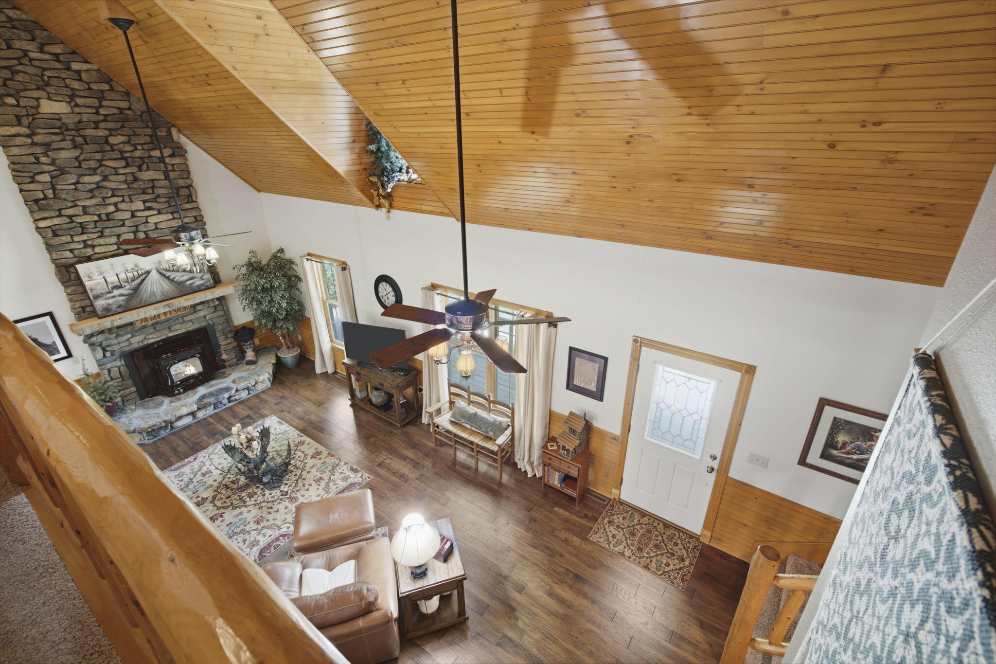 main property photo 27