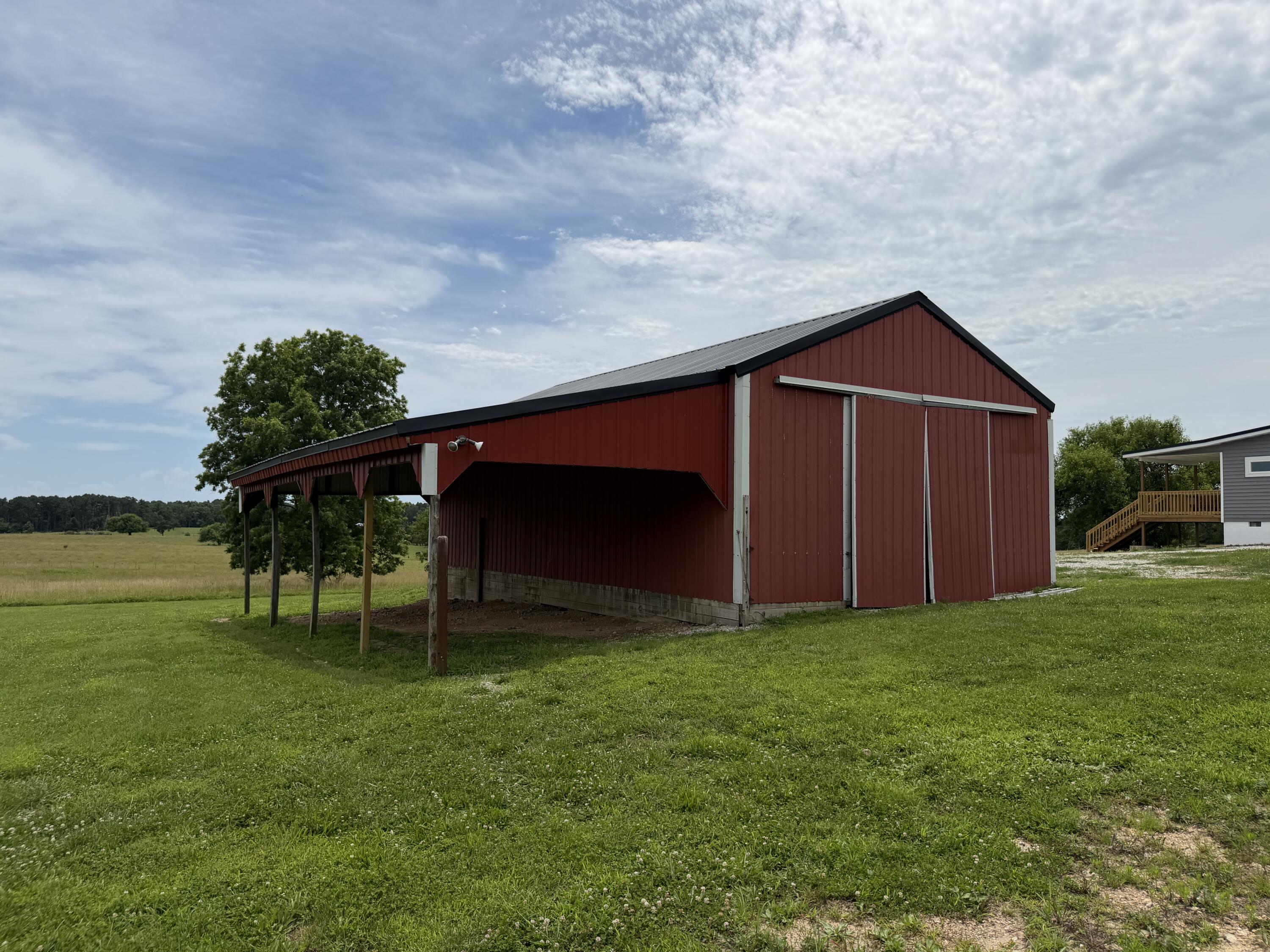 main property photo 89