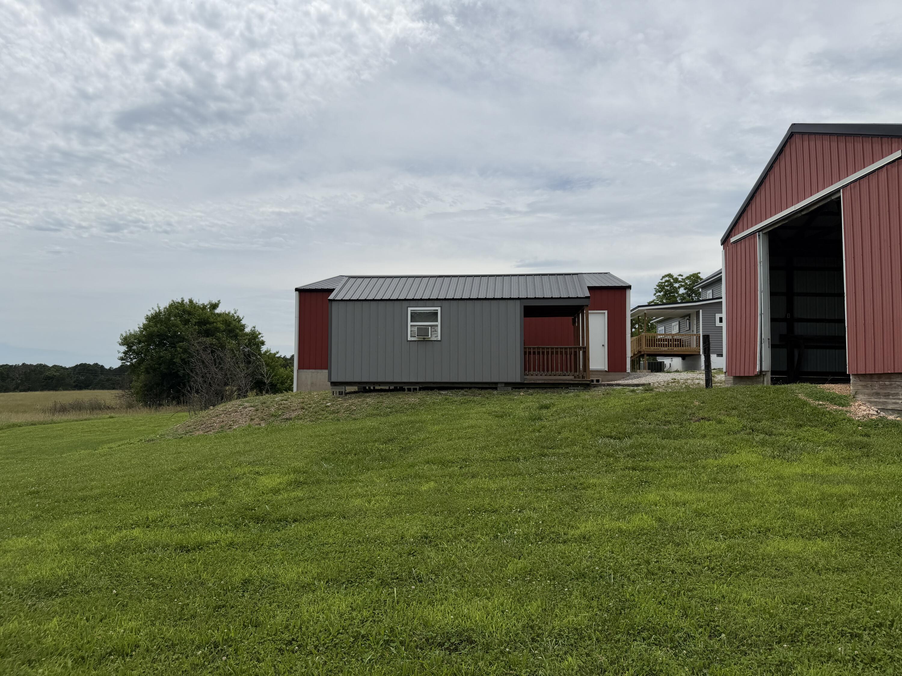 main property photo 91