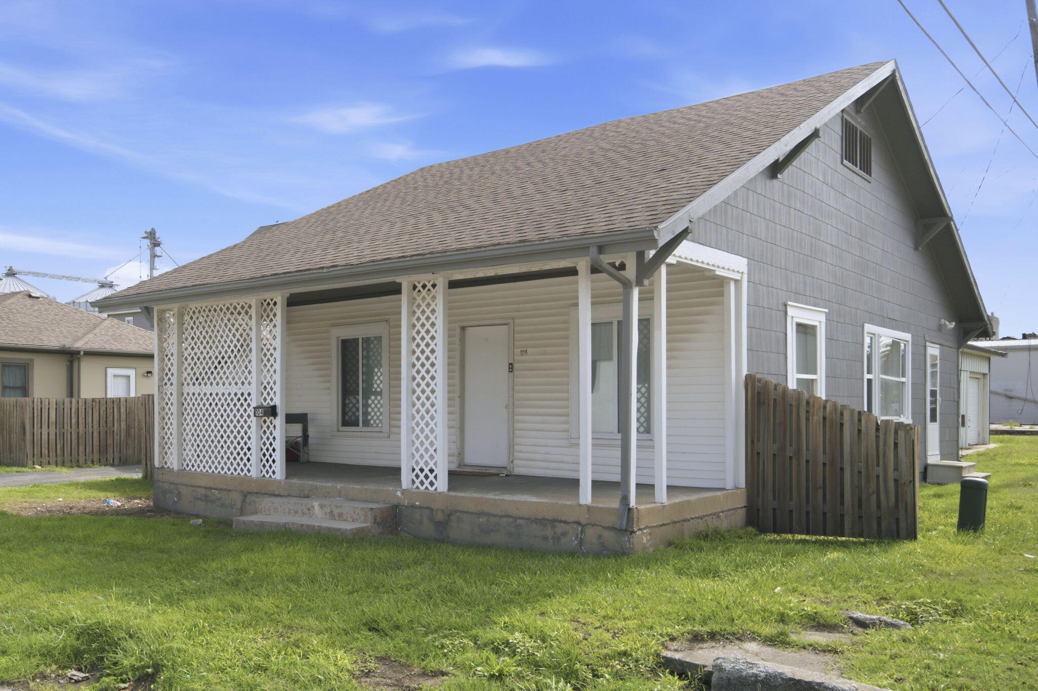 main property photo 5
