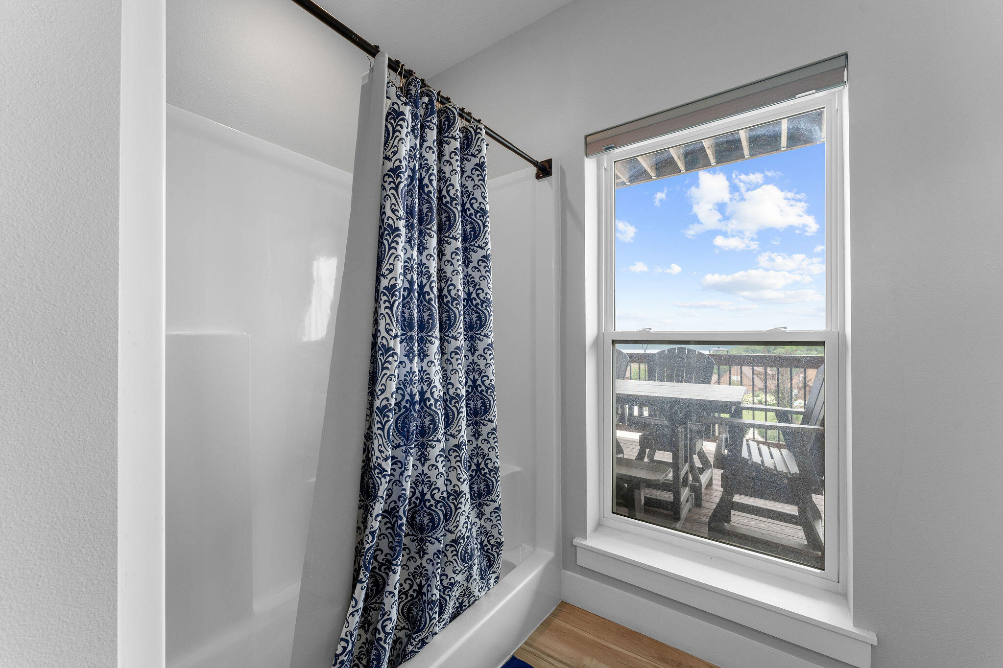 property viewer photo 20