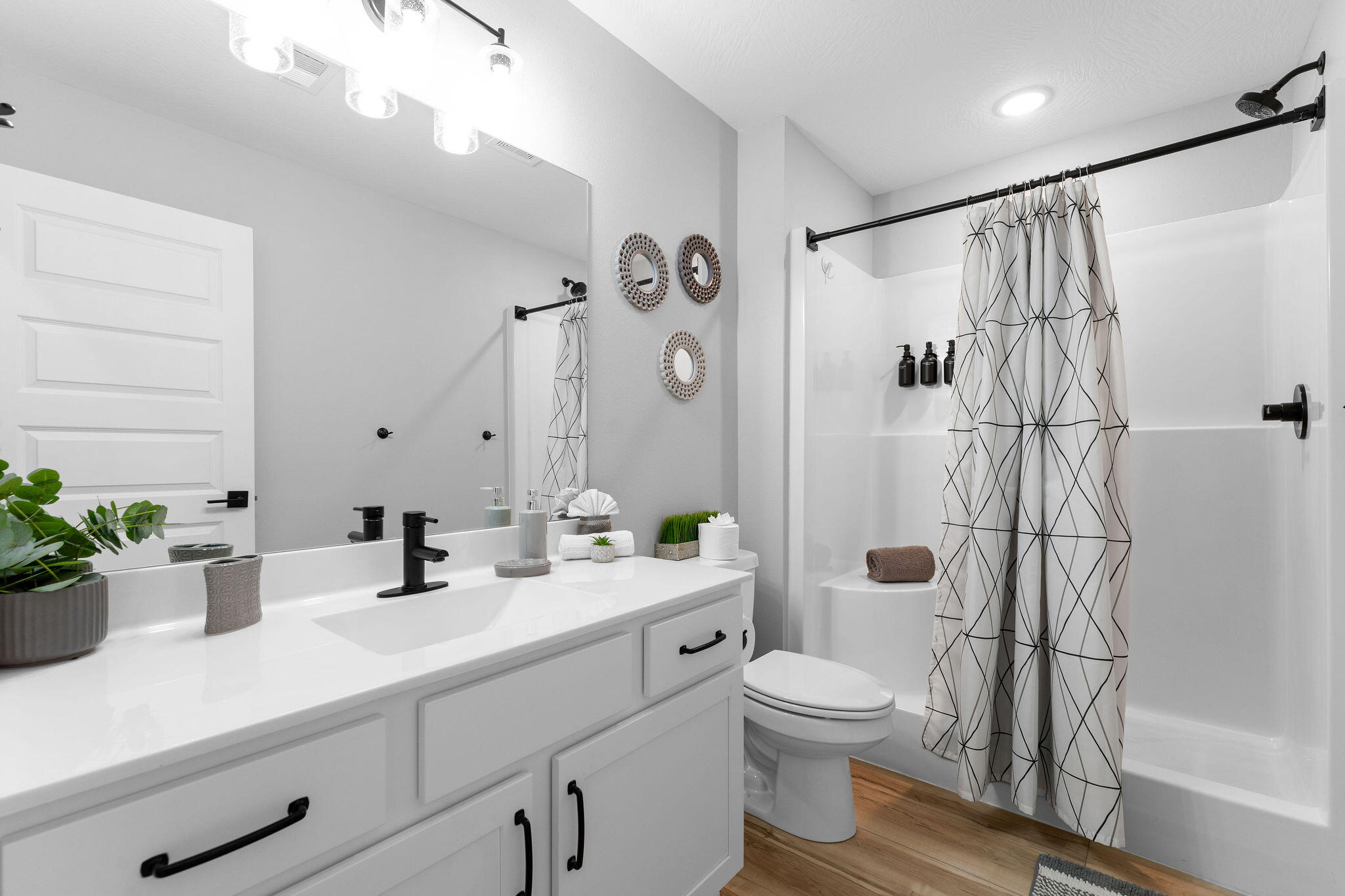 property viewer photo 25