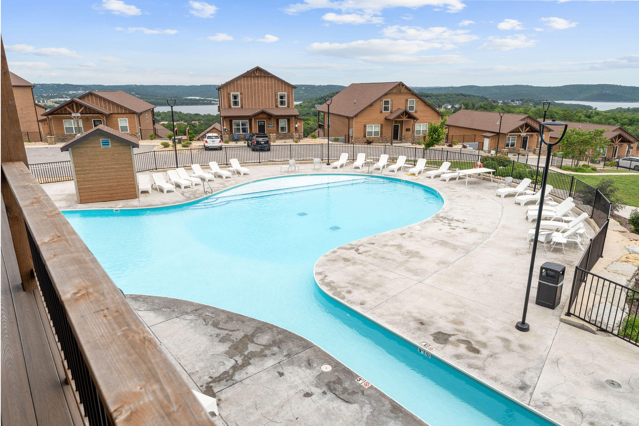 property viewer photo 32