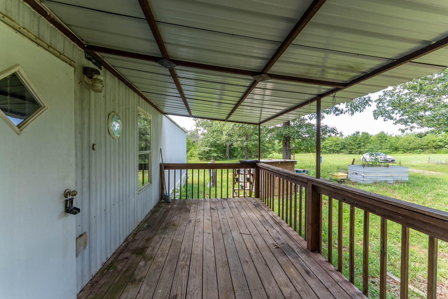 main property photo 25