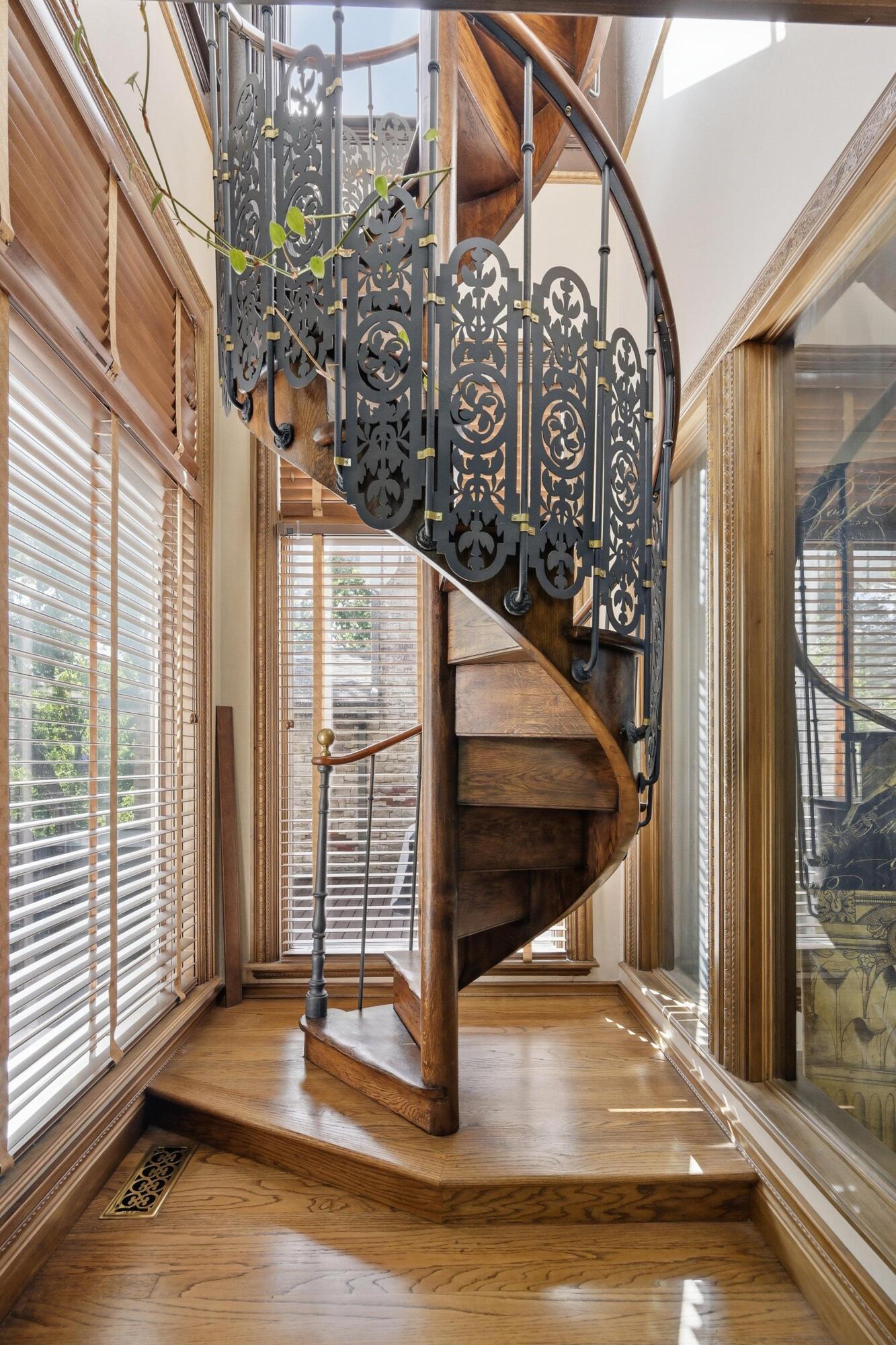 main property photo 39
