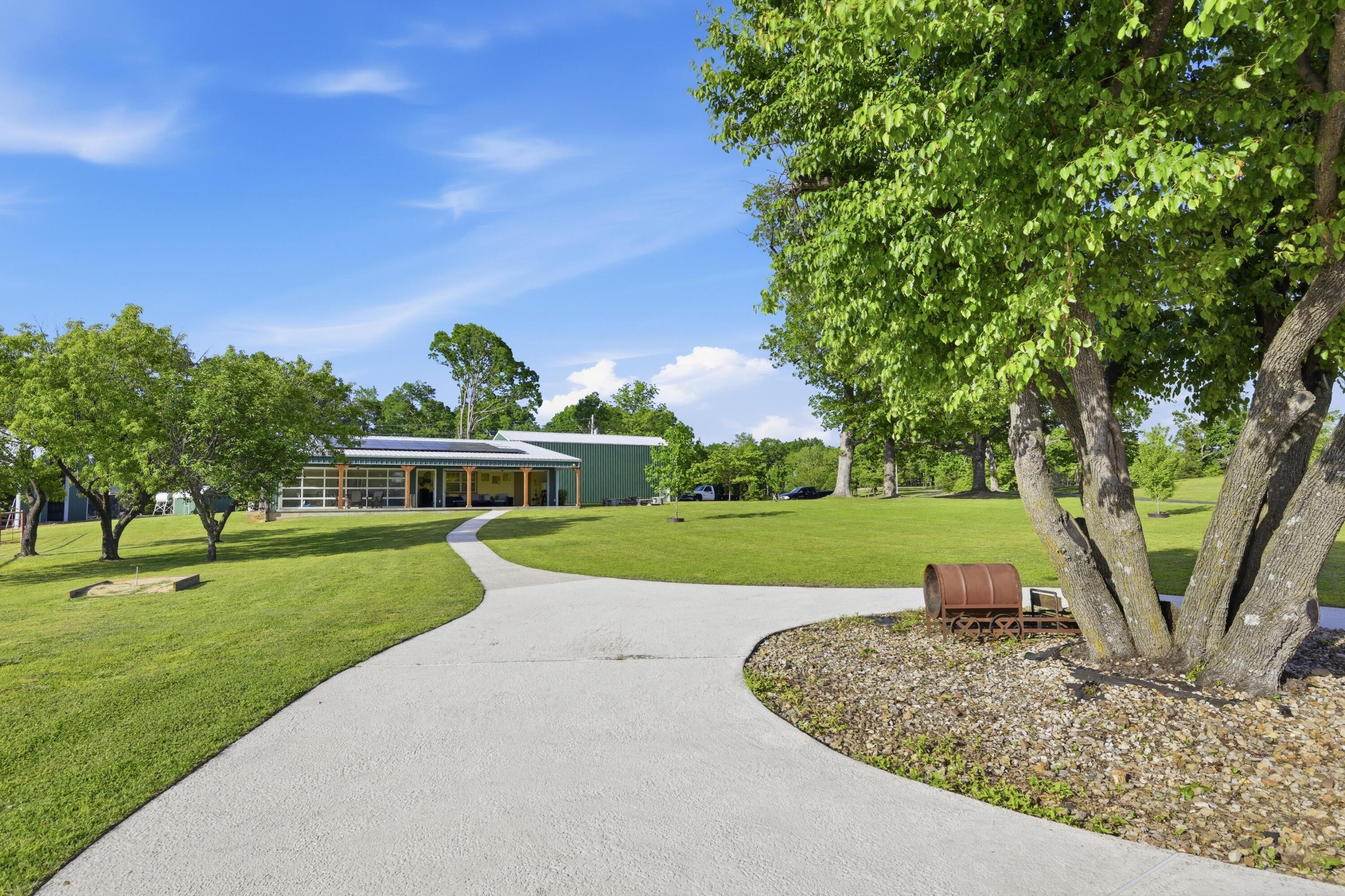 main property photo 99