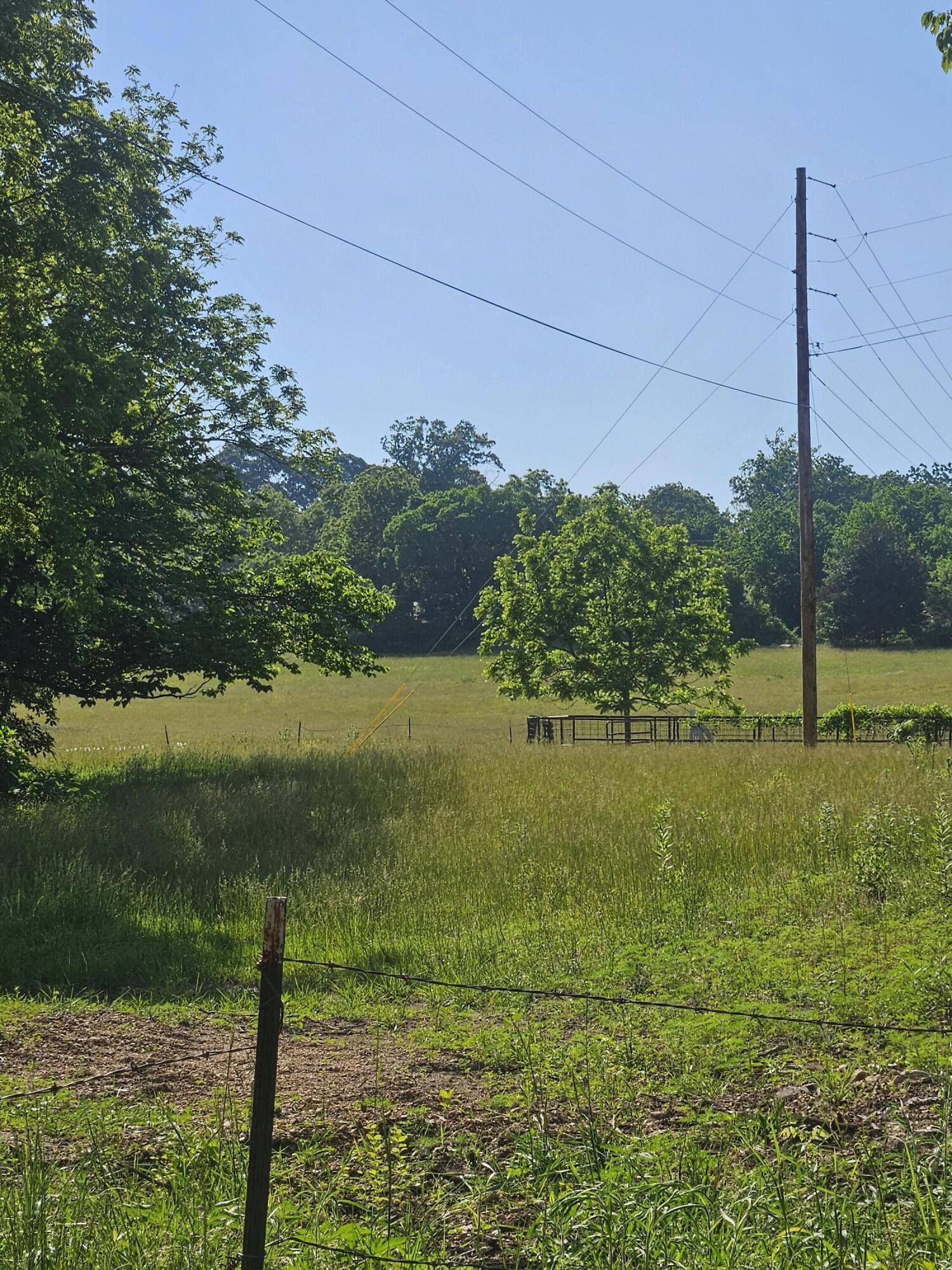 main property photo 16