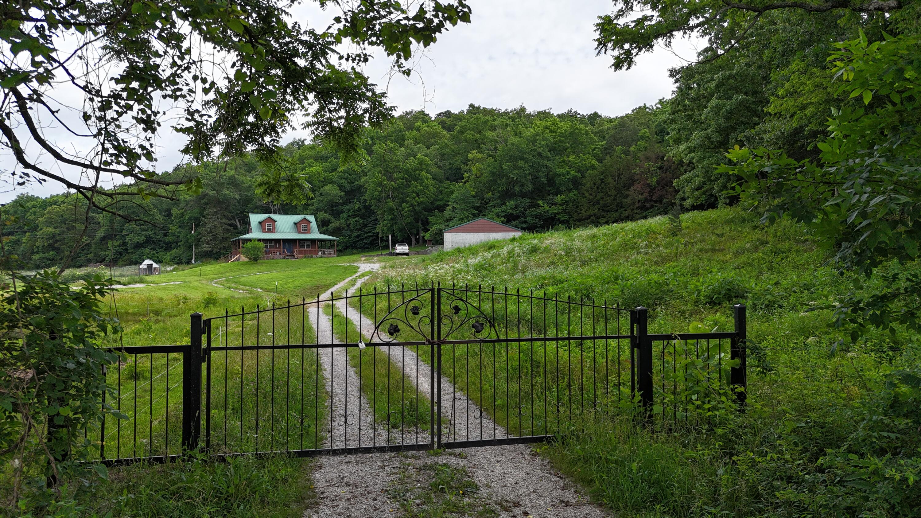 main property photo 32