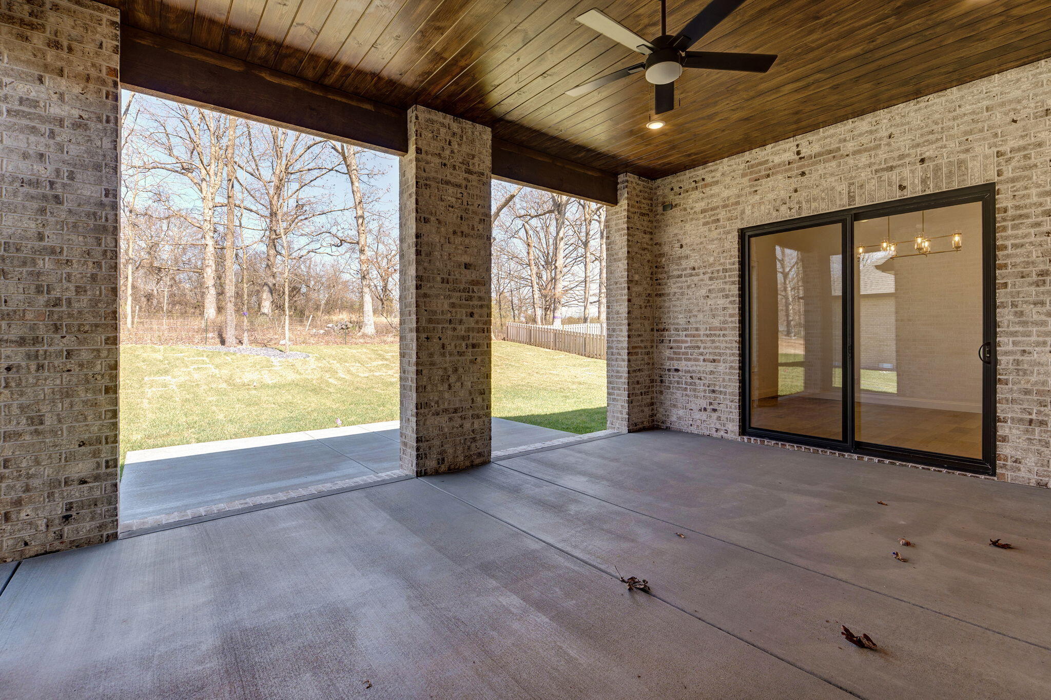 main property photo 34