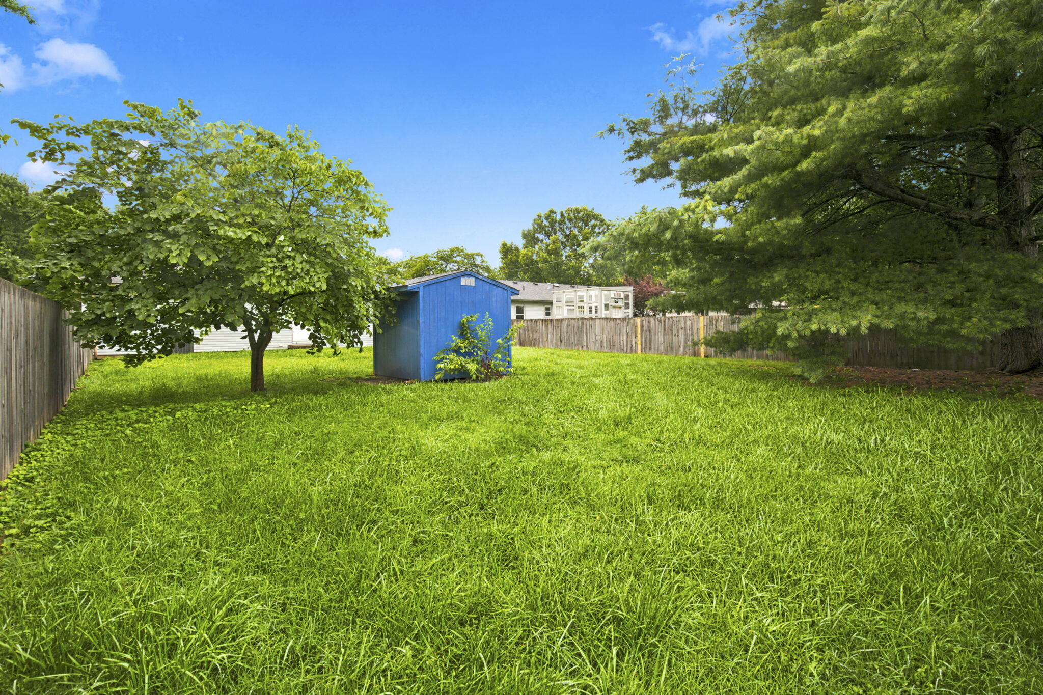 main property photo 23
