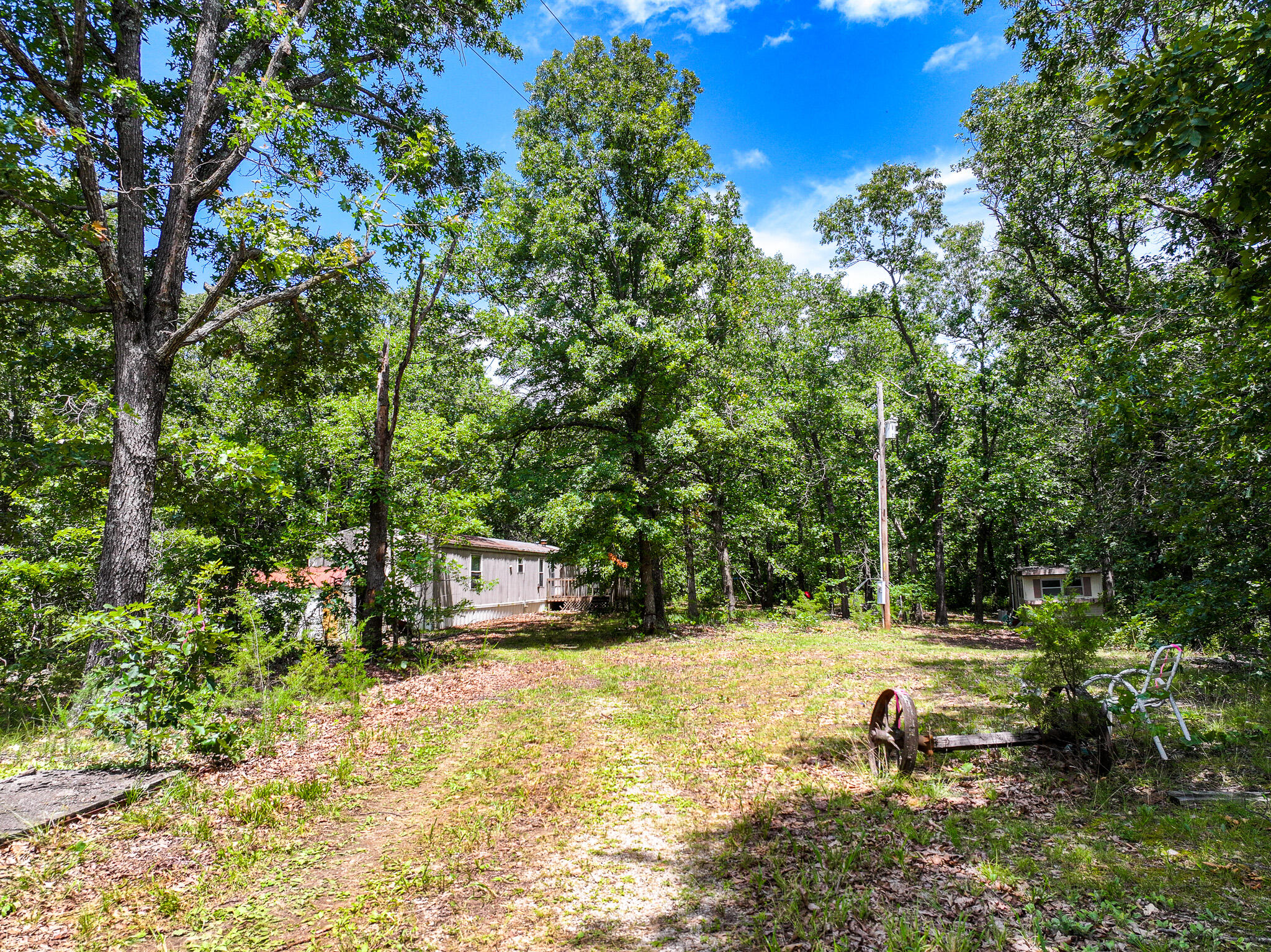 main property photo 12