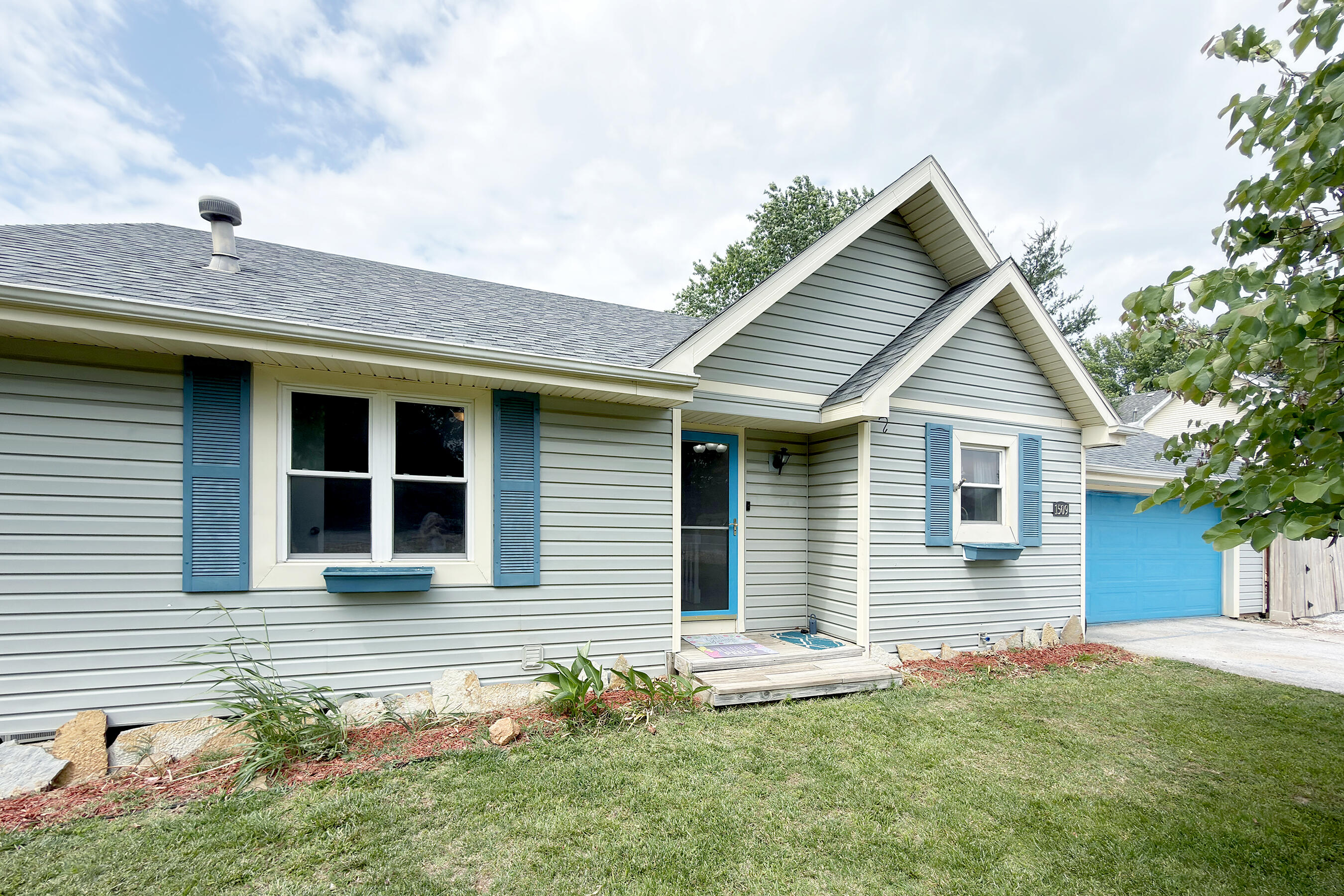 main property photo 49