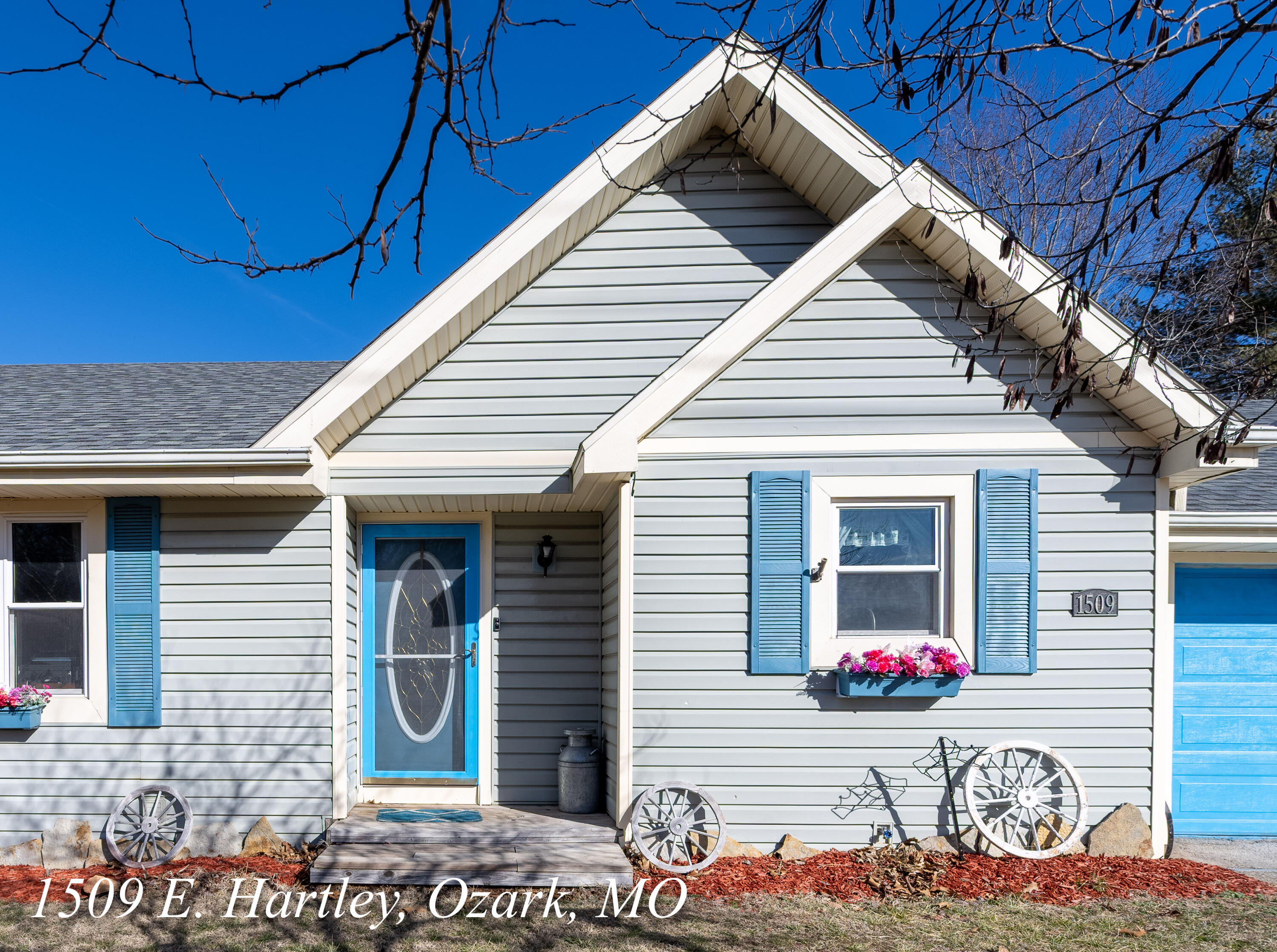 main property photo 5