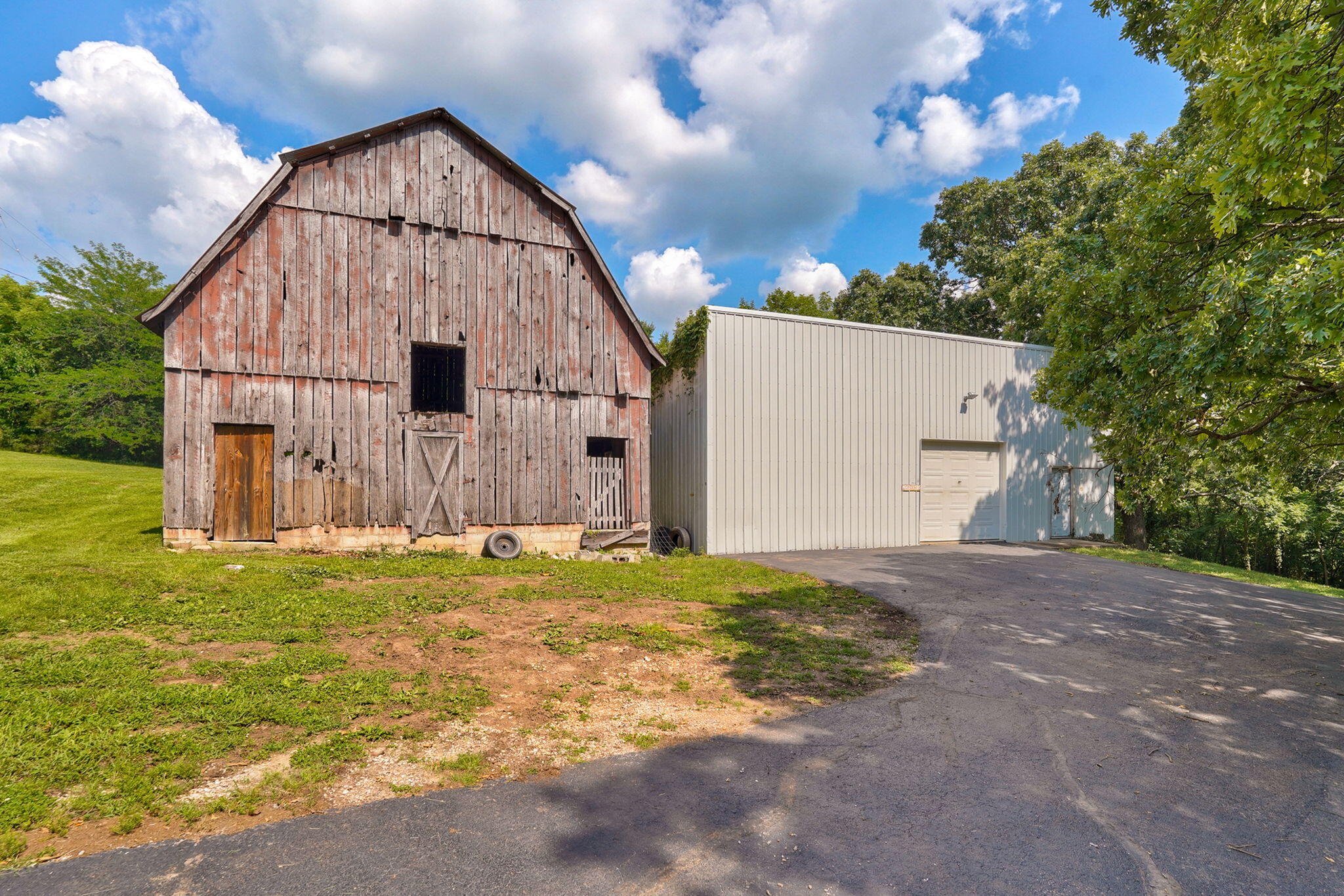 main property photo 54