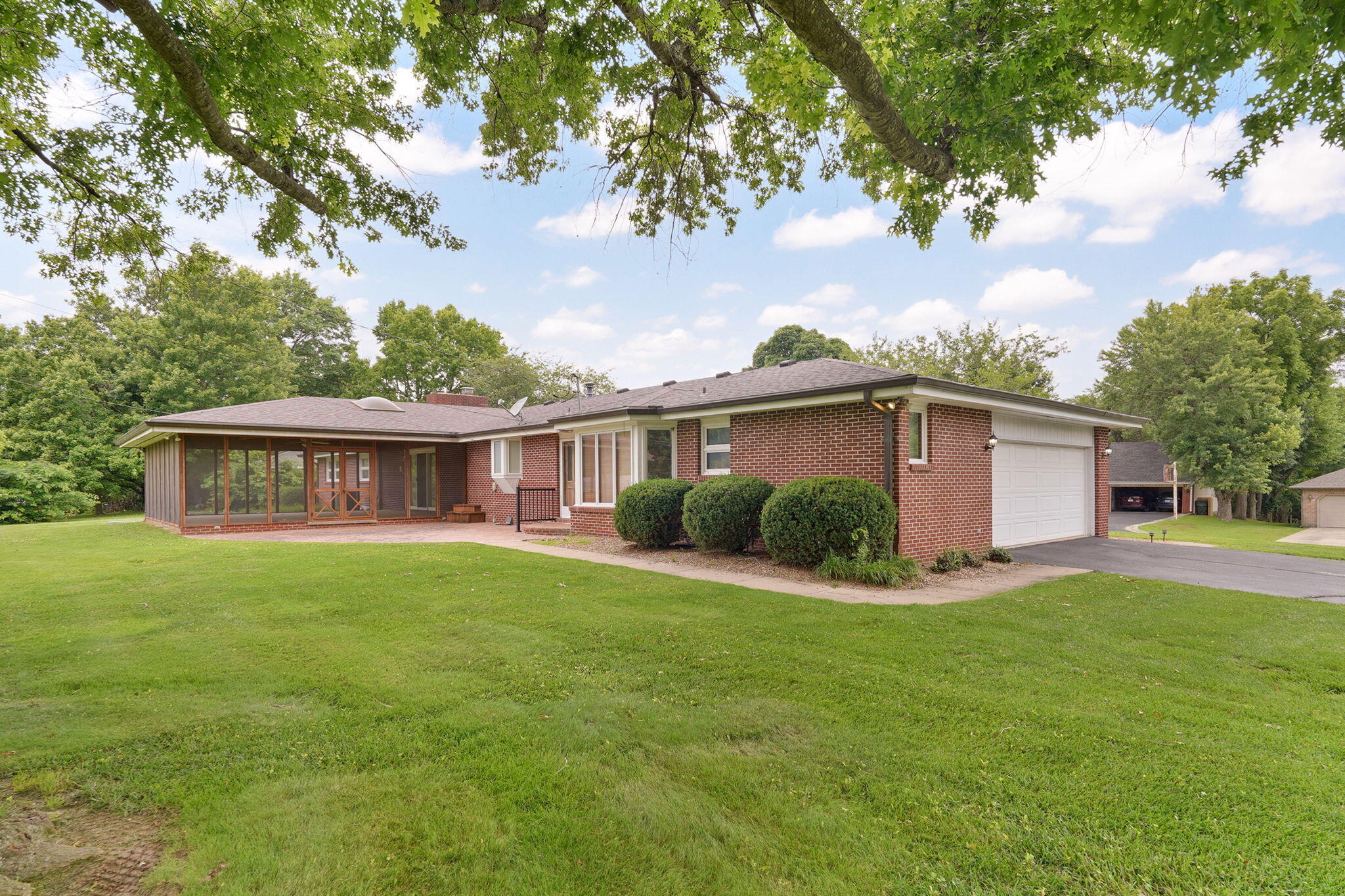 main property photo 58