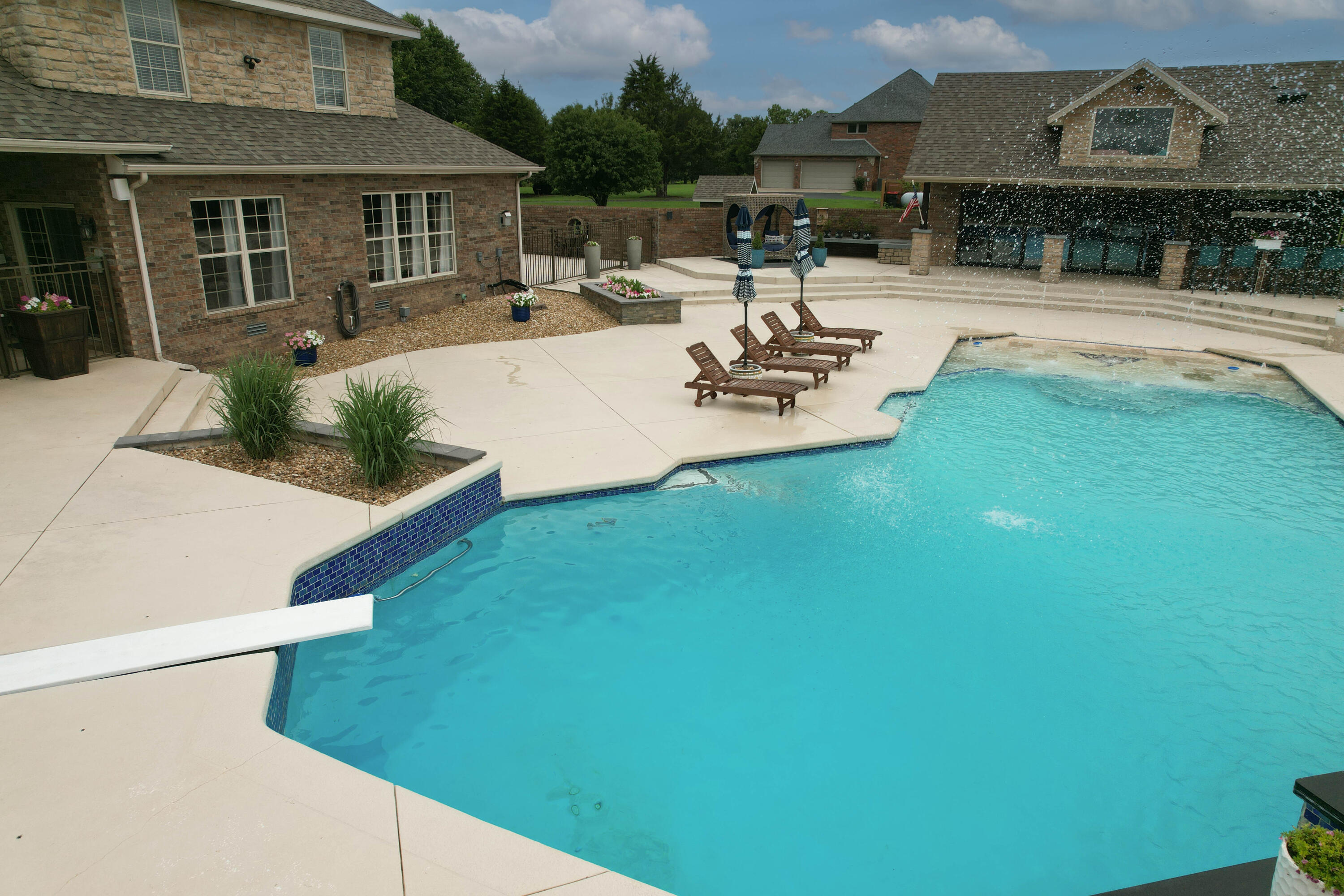 main property photo 53