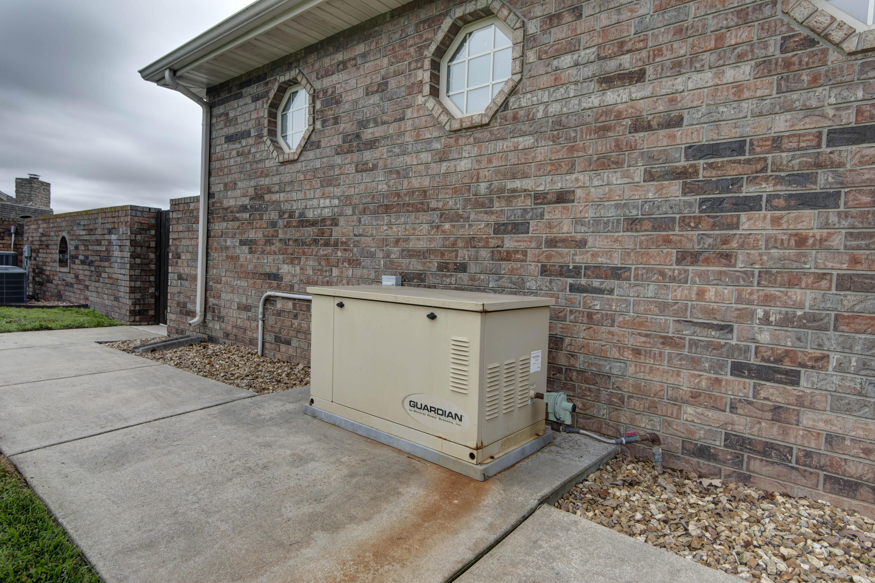 main property photo 54