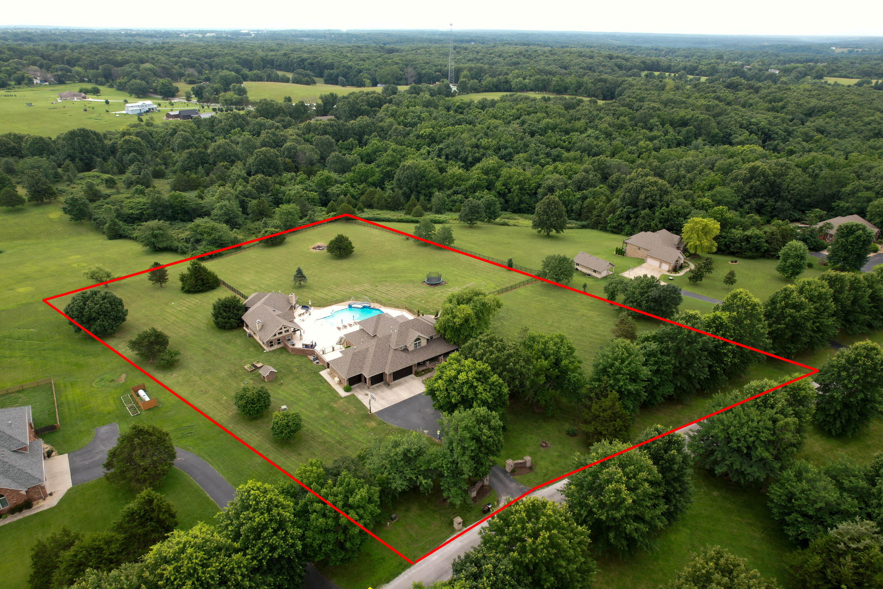 main property photo 67