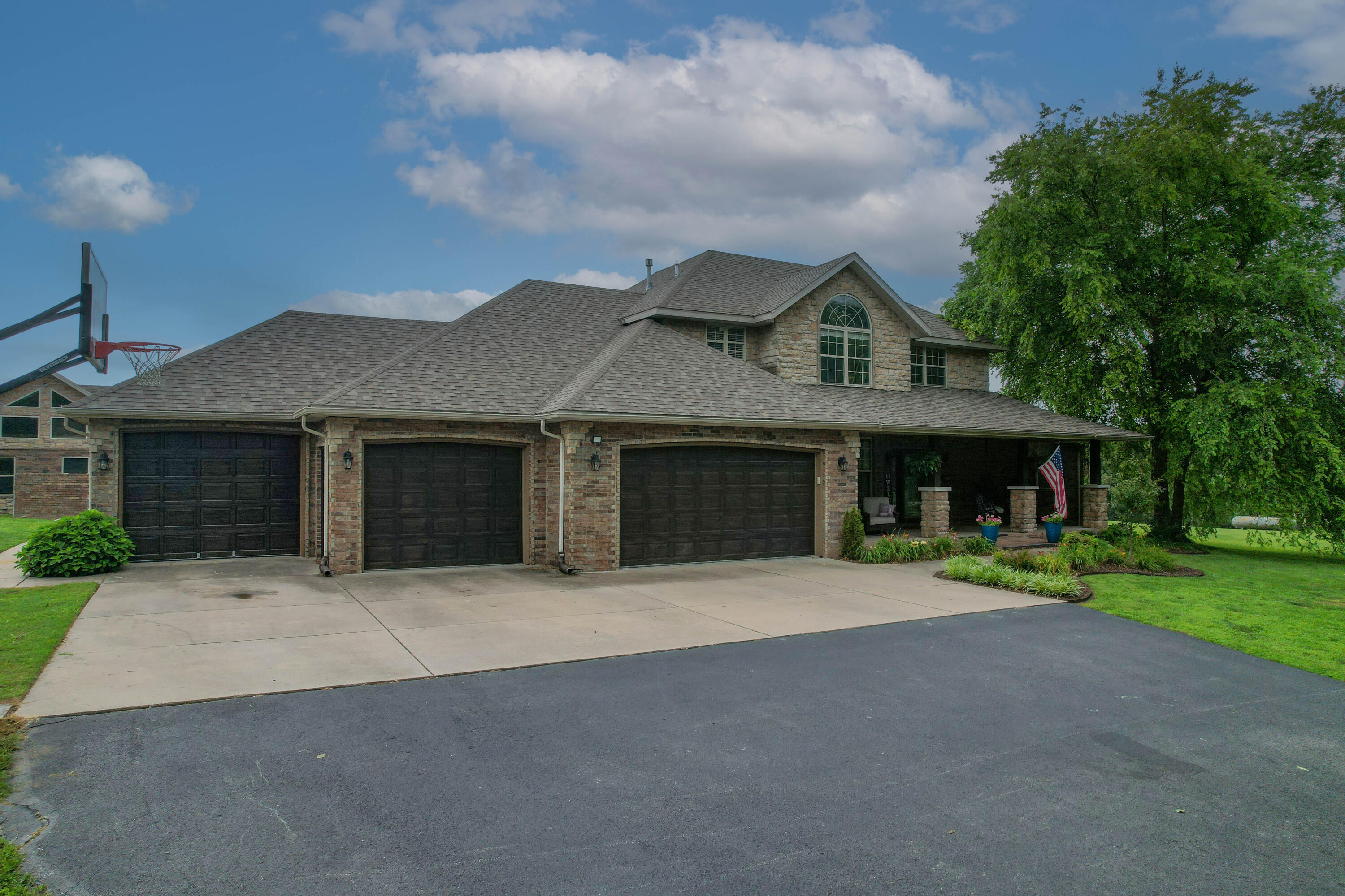 main property photo 72