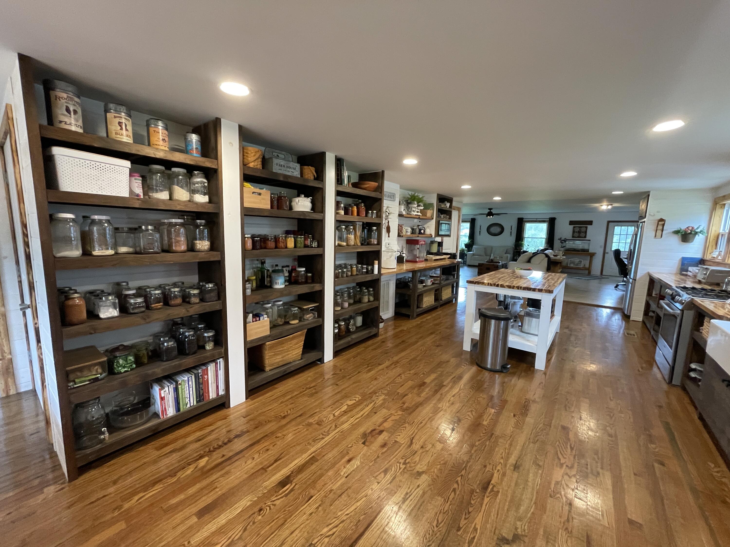 main property photo 51