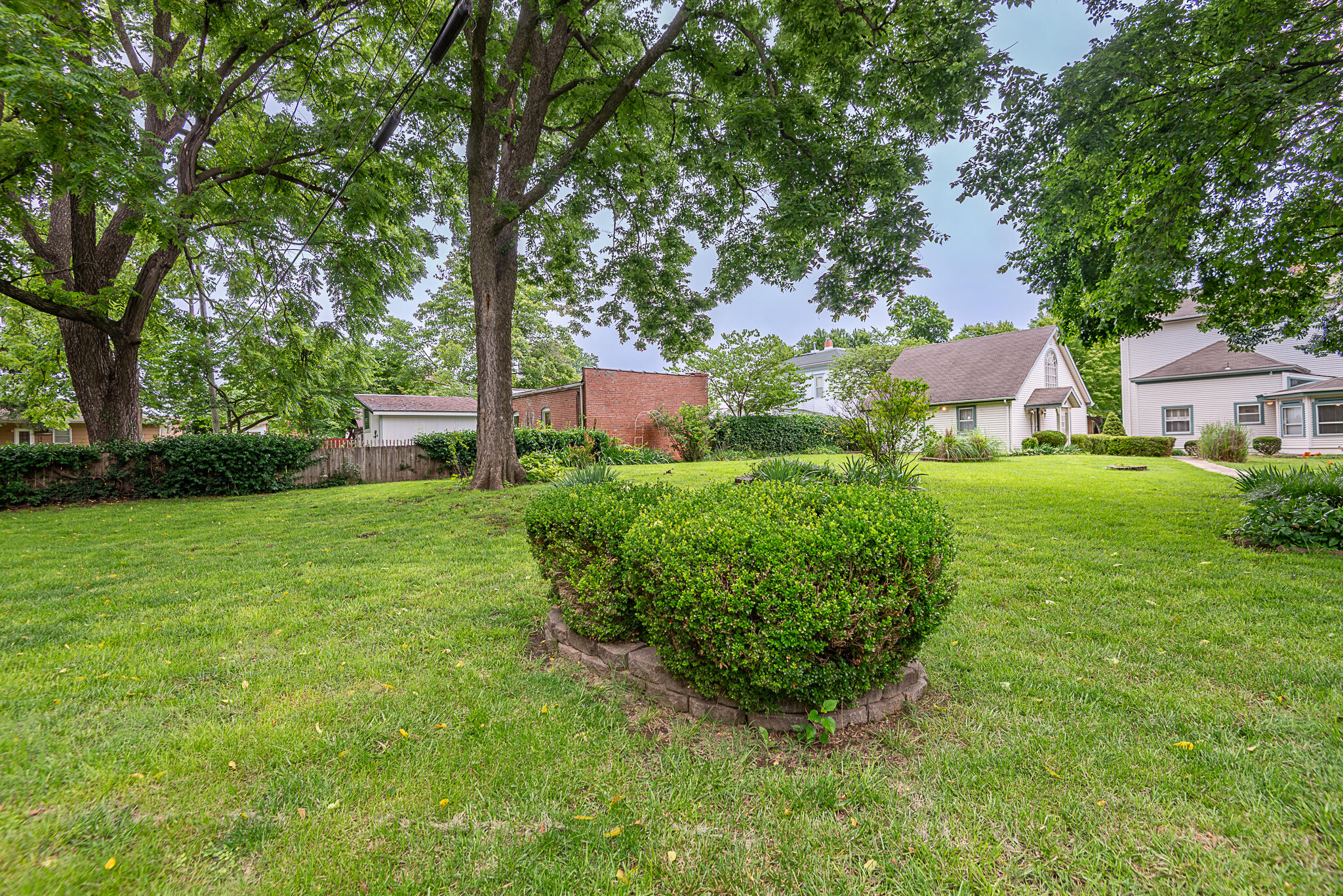 main property photo 64