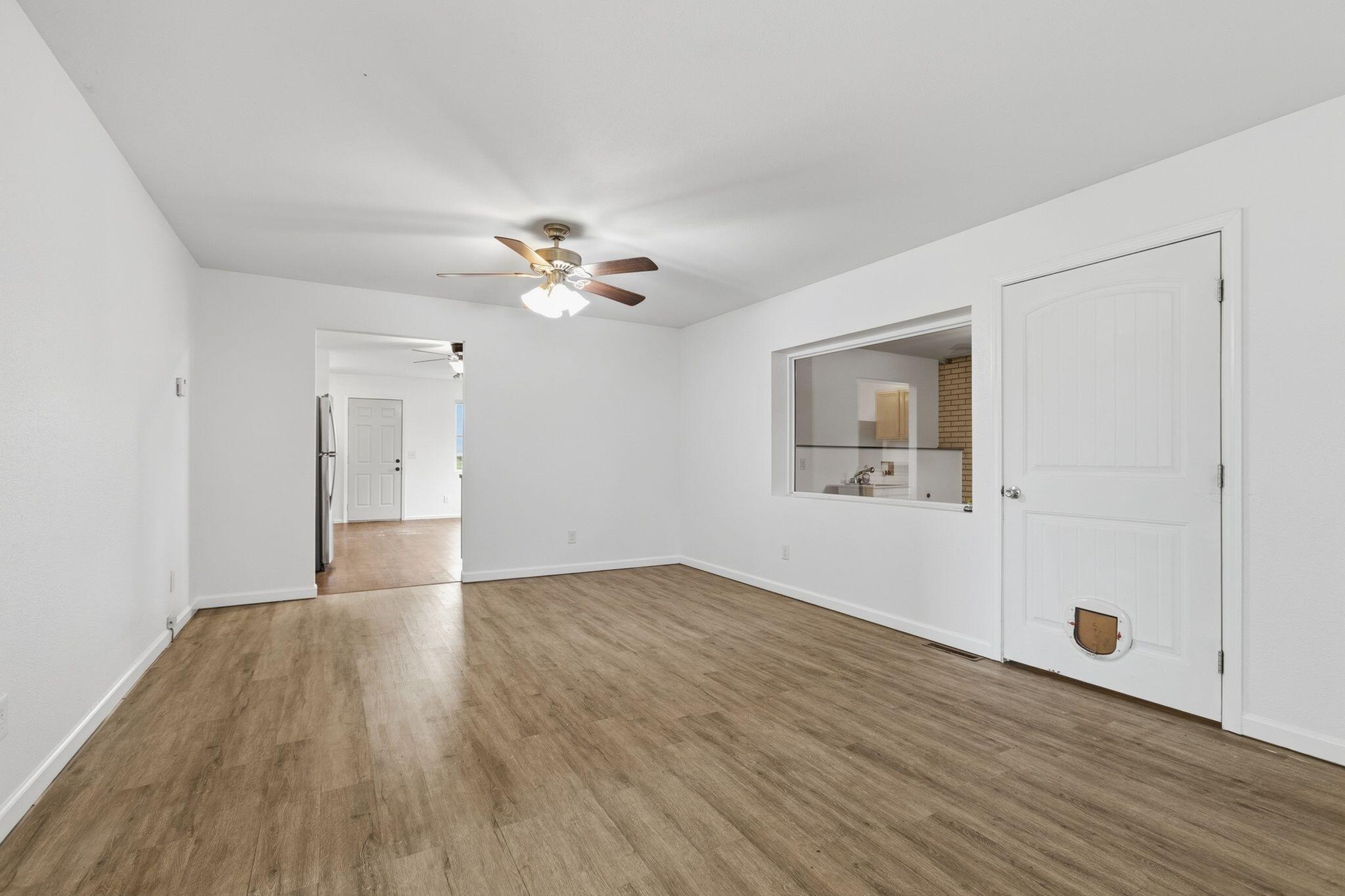 property viewer photo 4