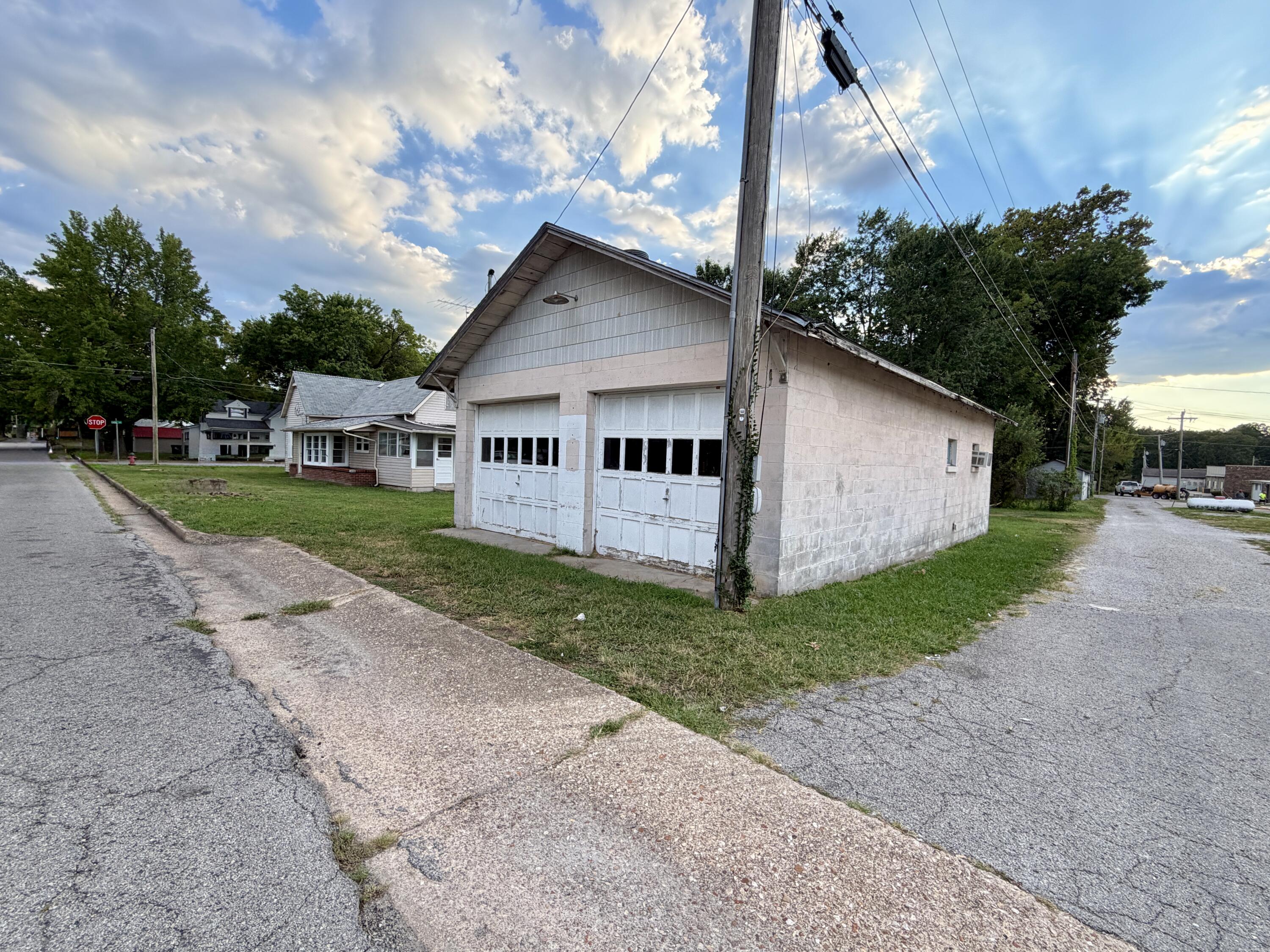 main property photo 53