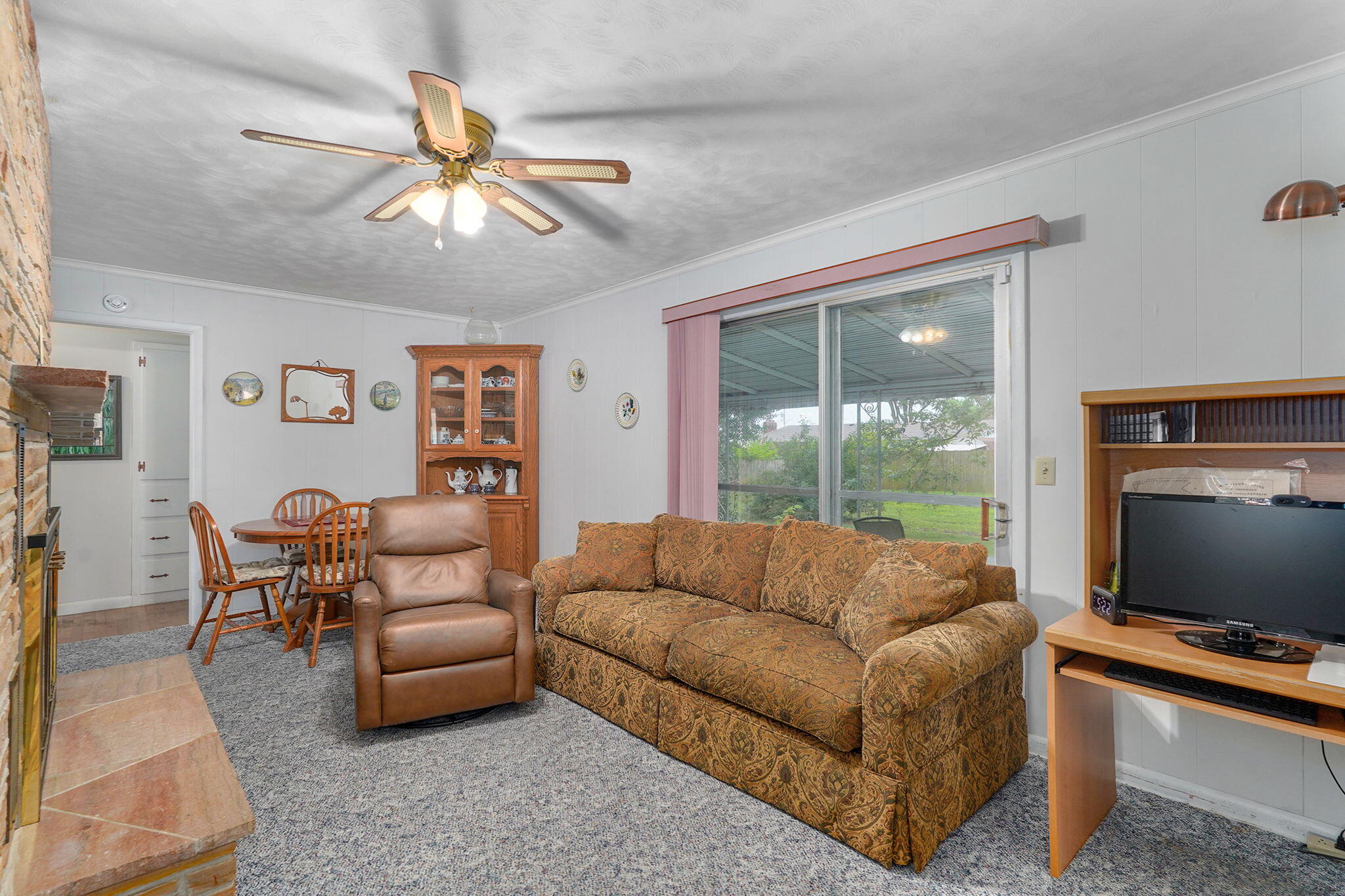 main property photo 8