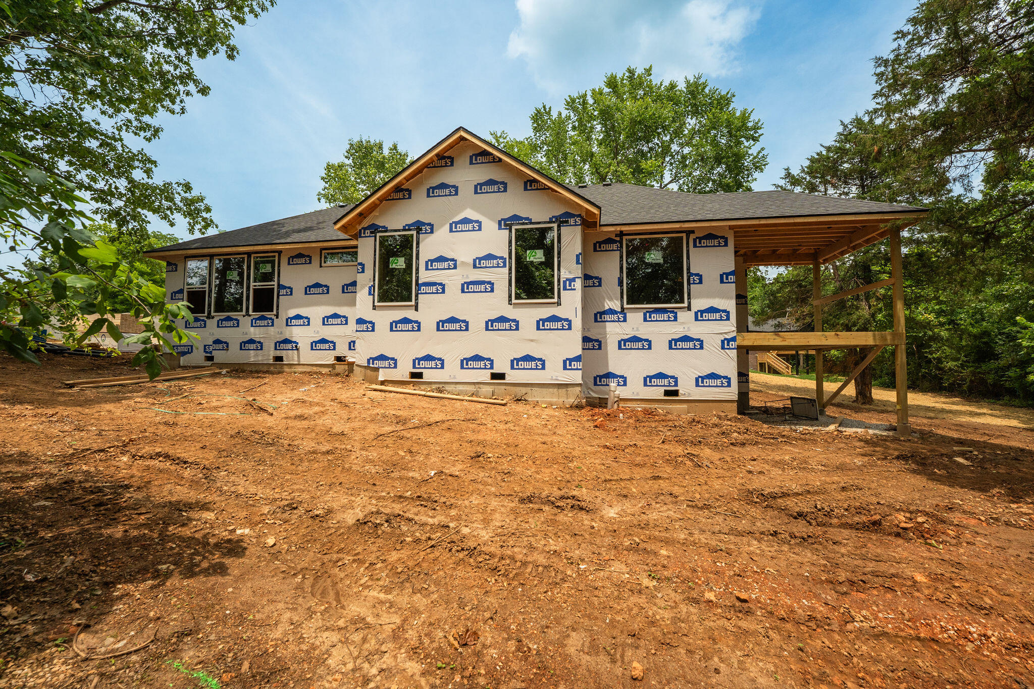 main property photo 45