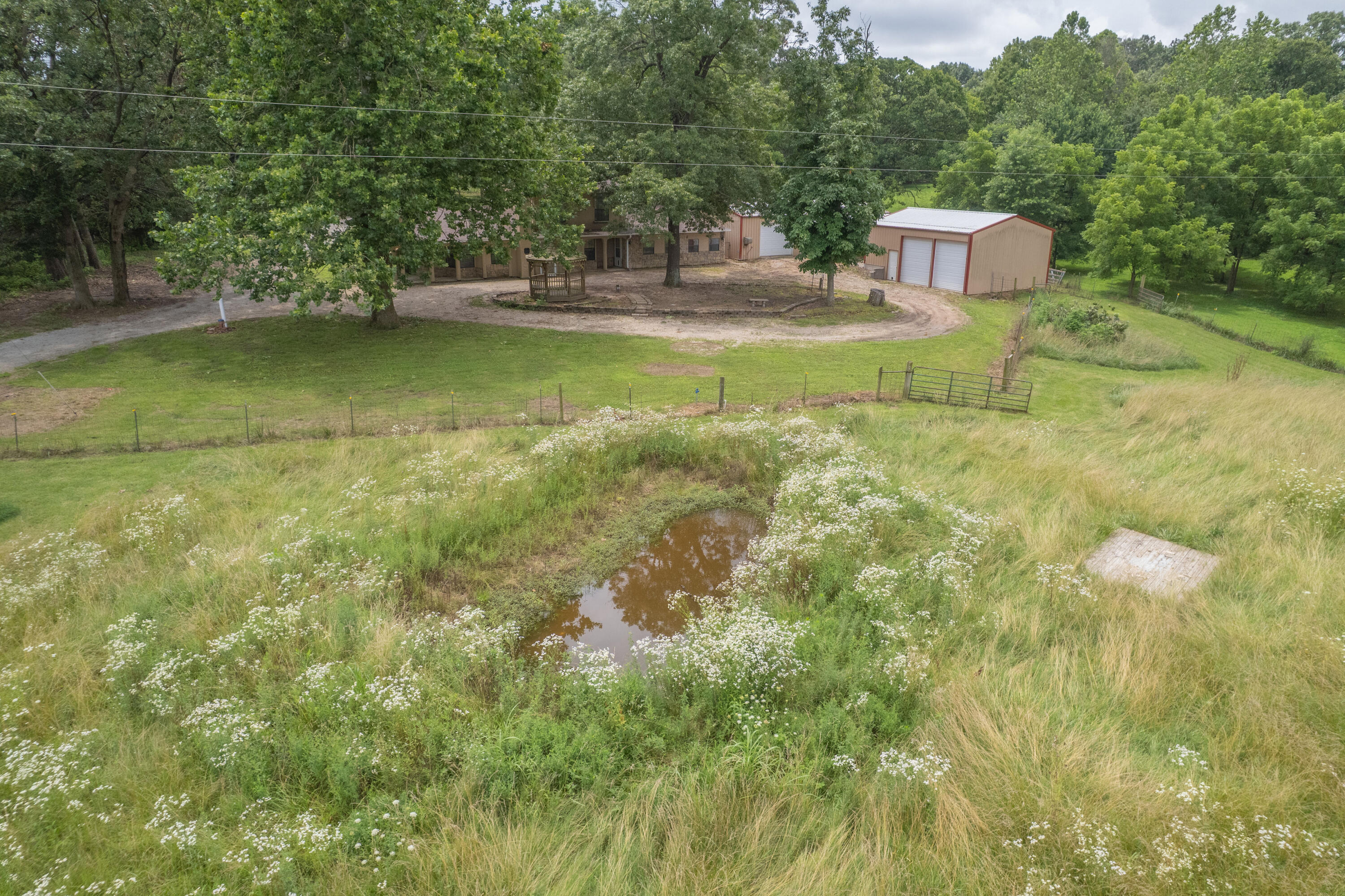 main property photo 49