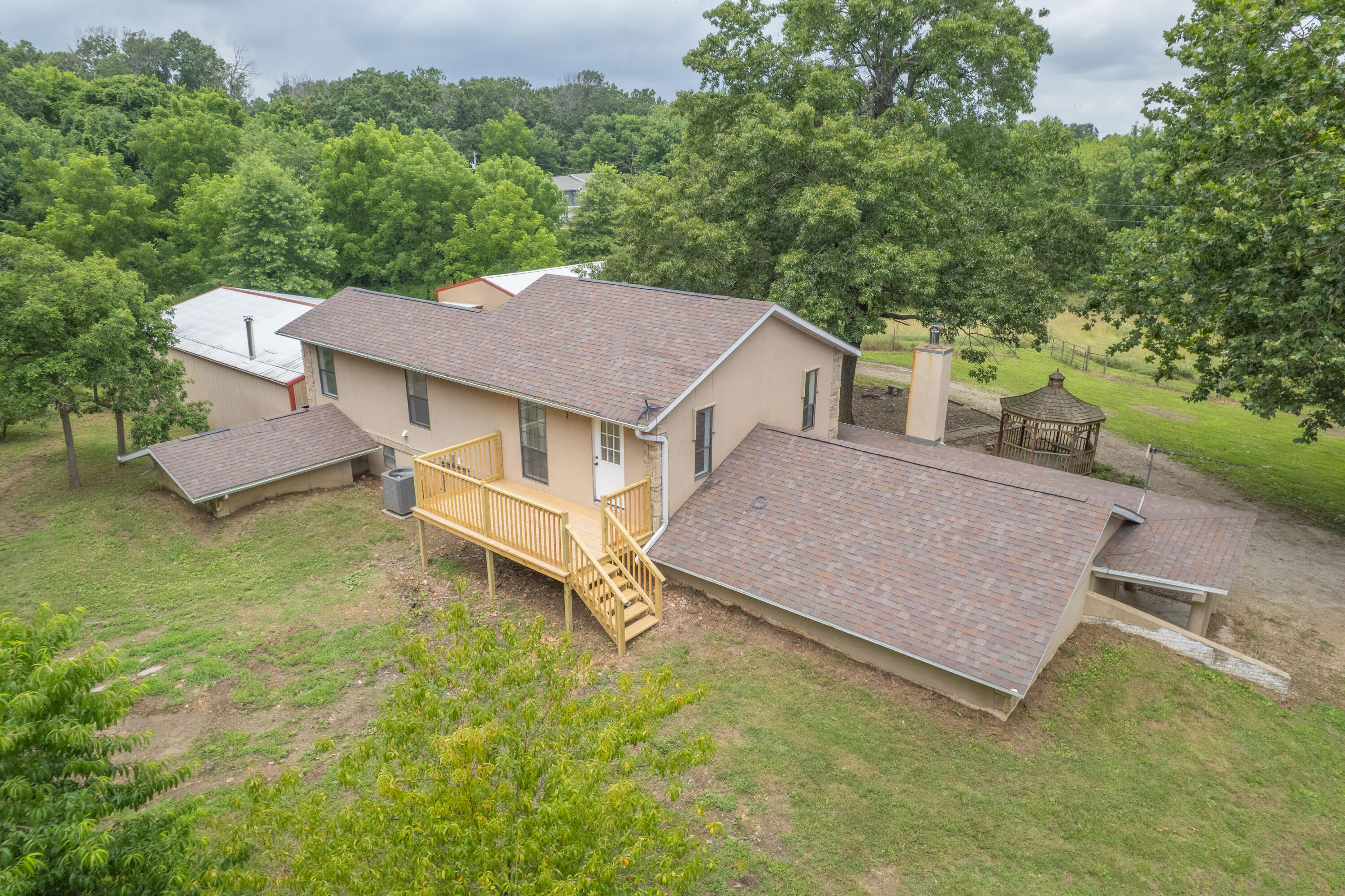 main property photo 53