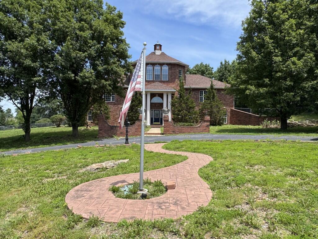 main property photo 1