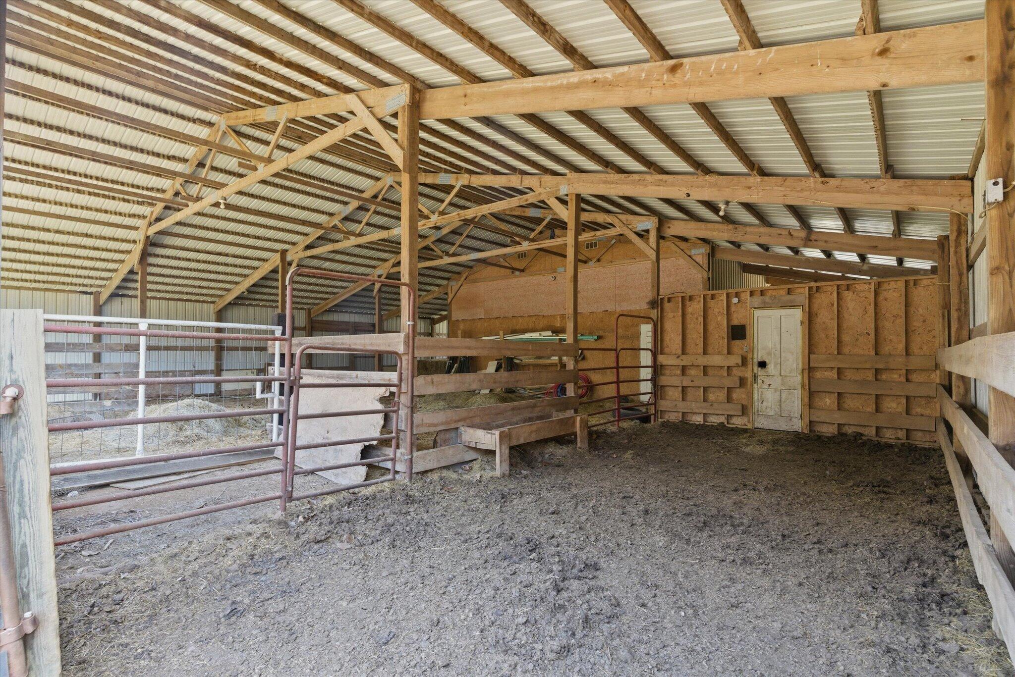 main property photo 44