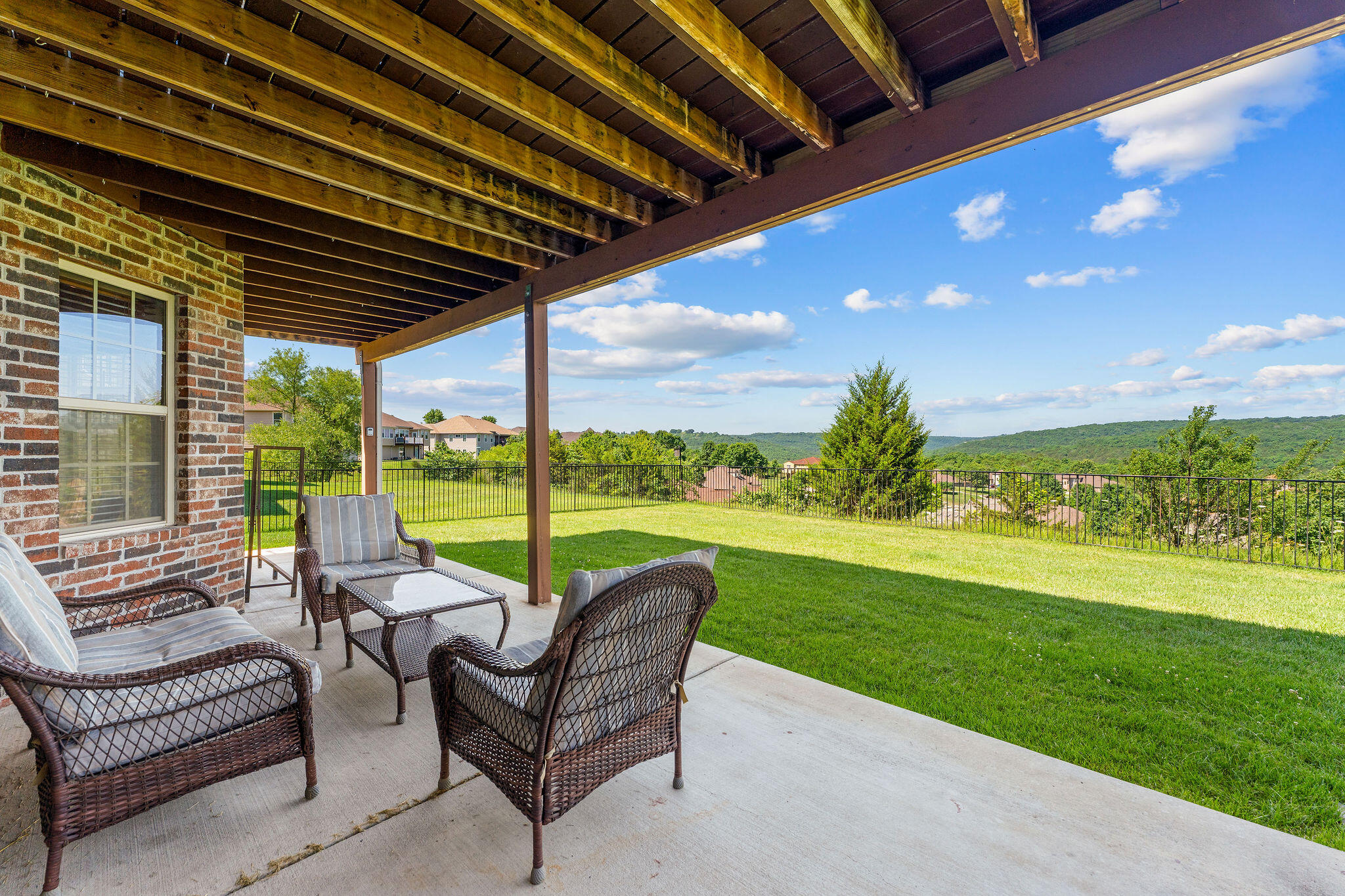 main property photo 26