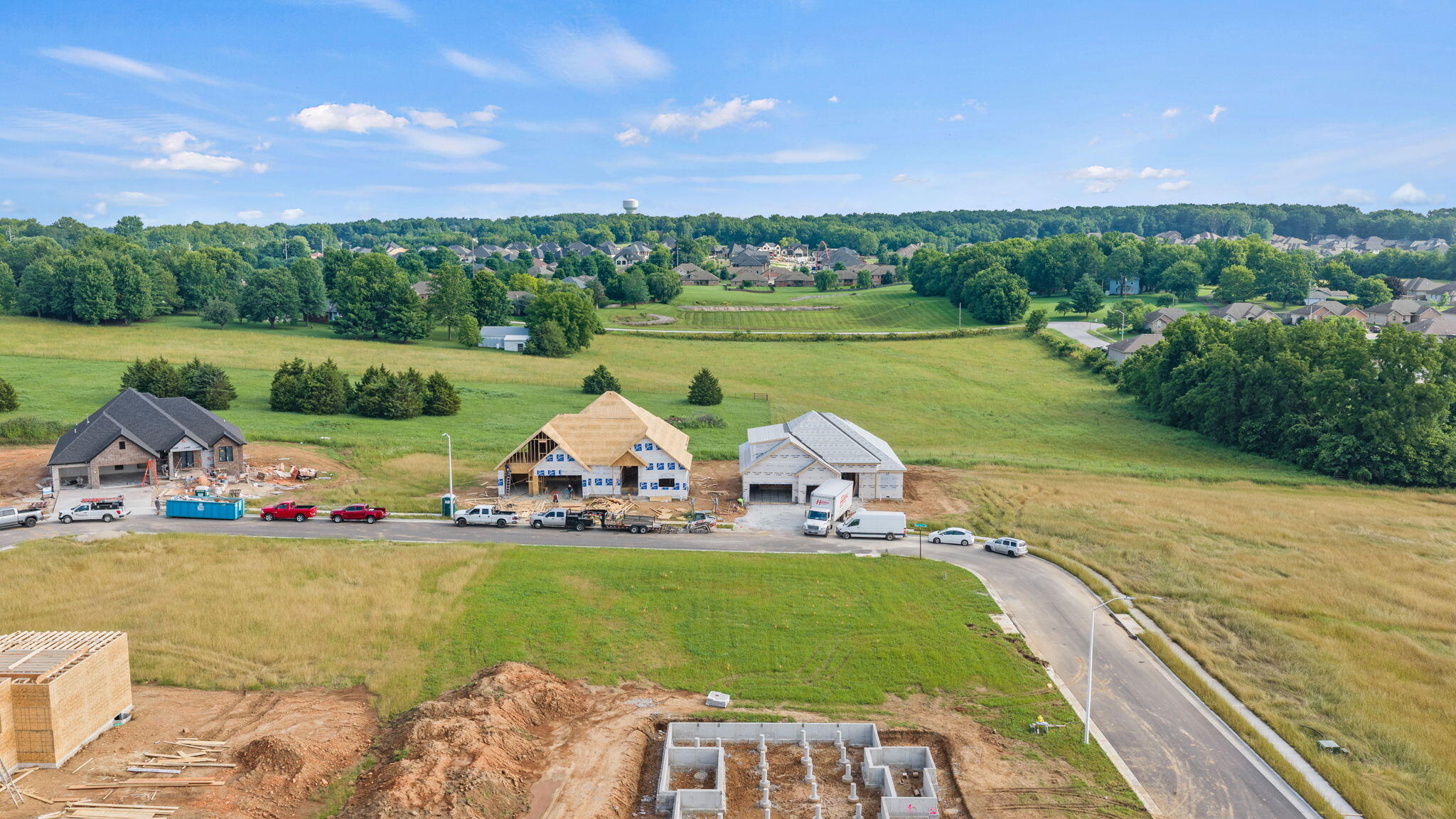 main property photo 18