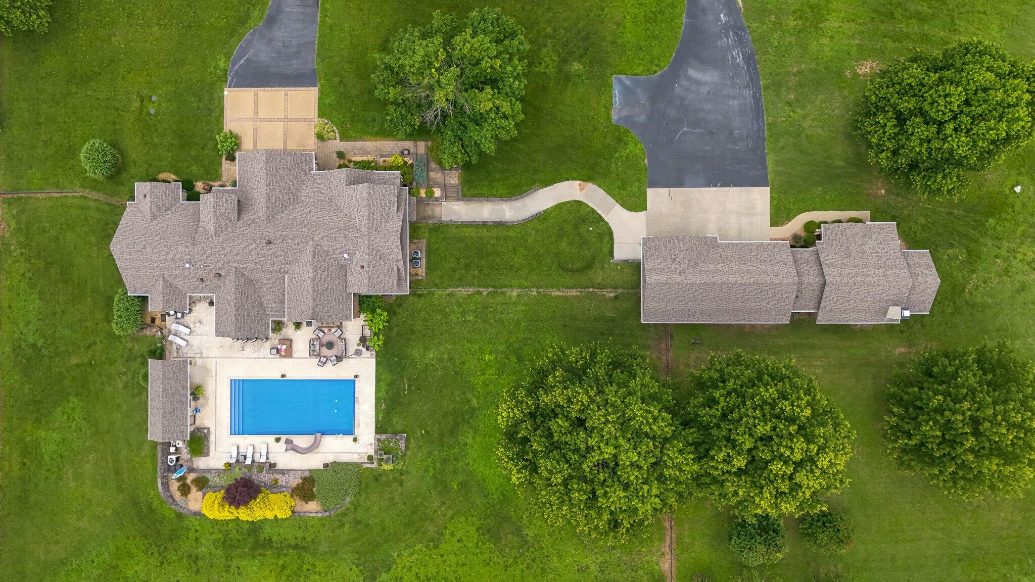 main property photo 106
