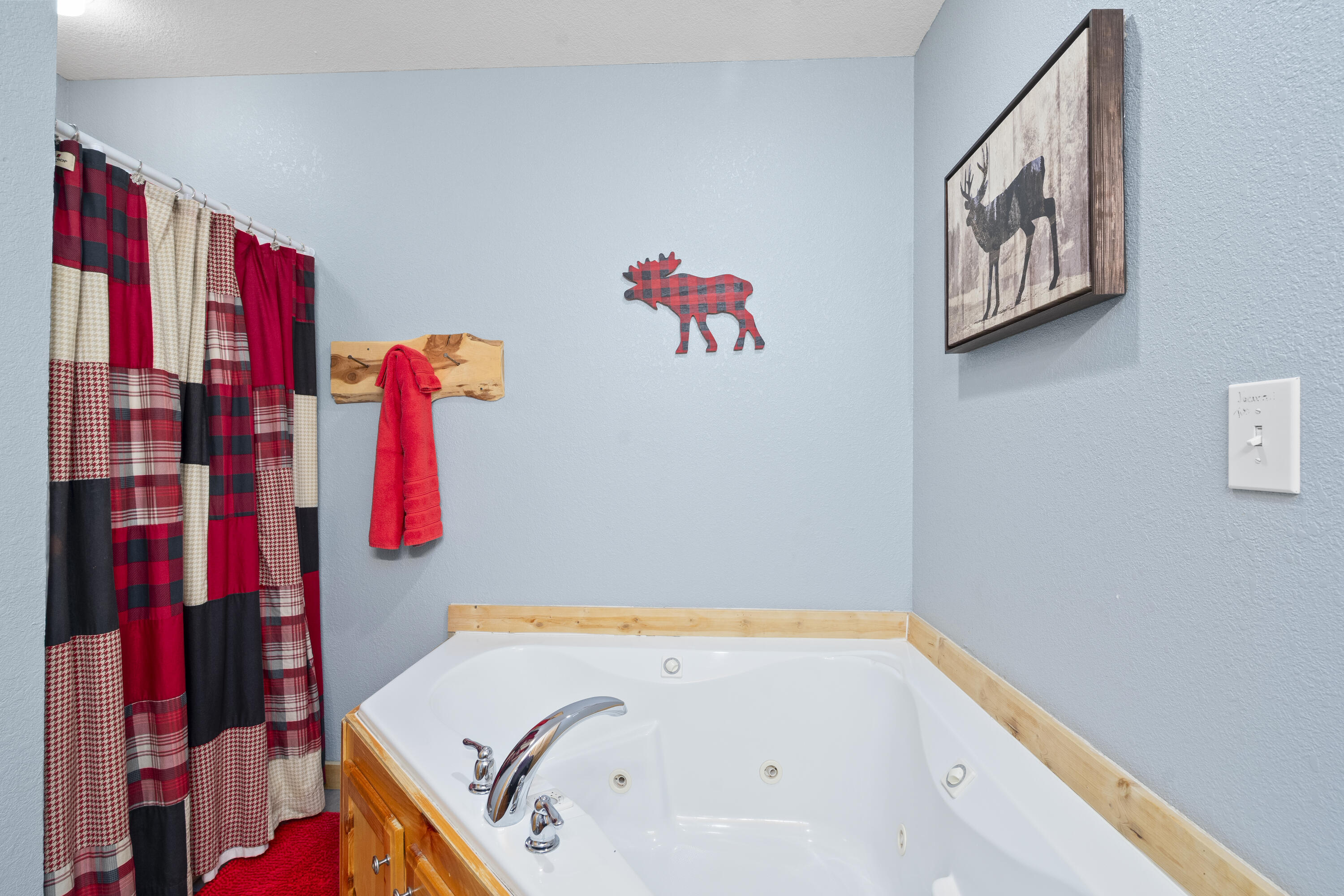 main property photo 19