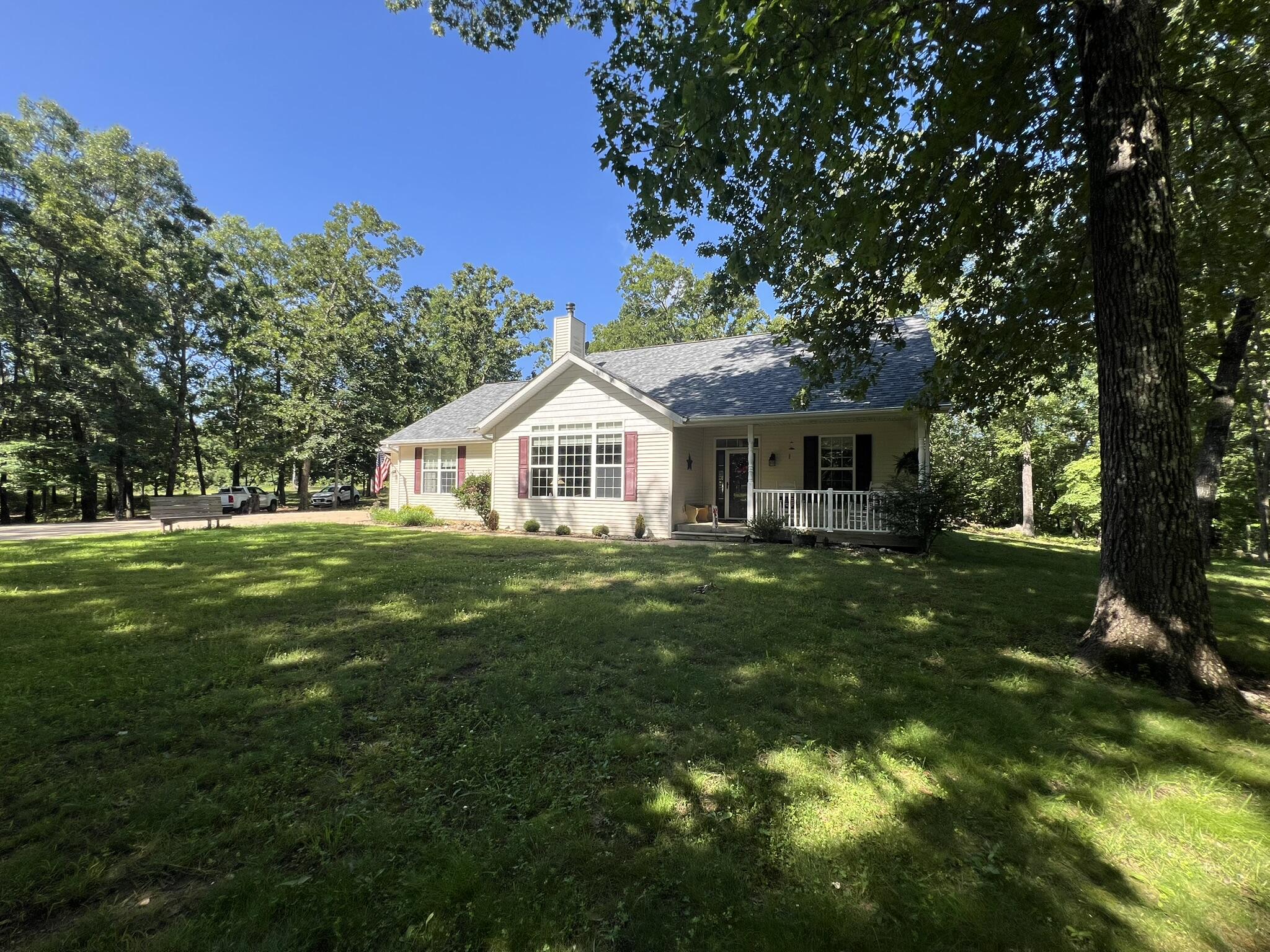 main property photo 6