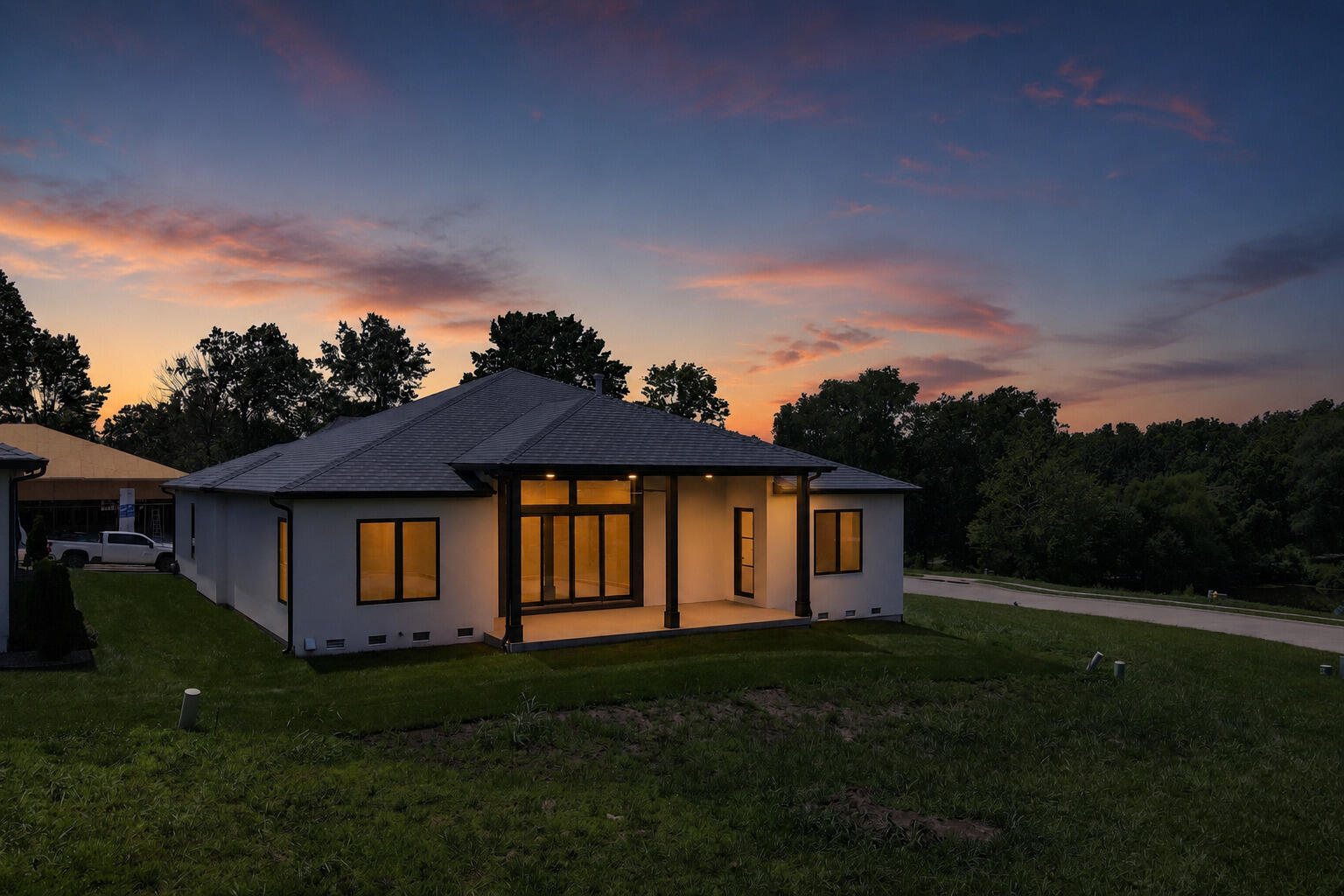 main property photo 3