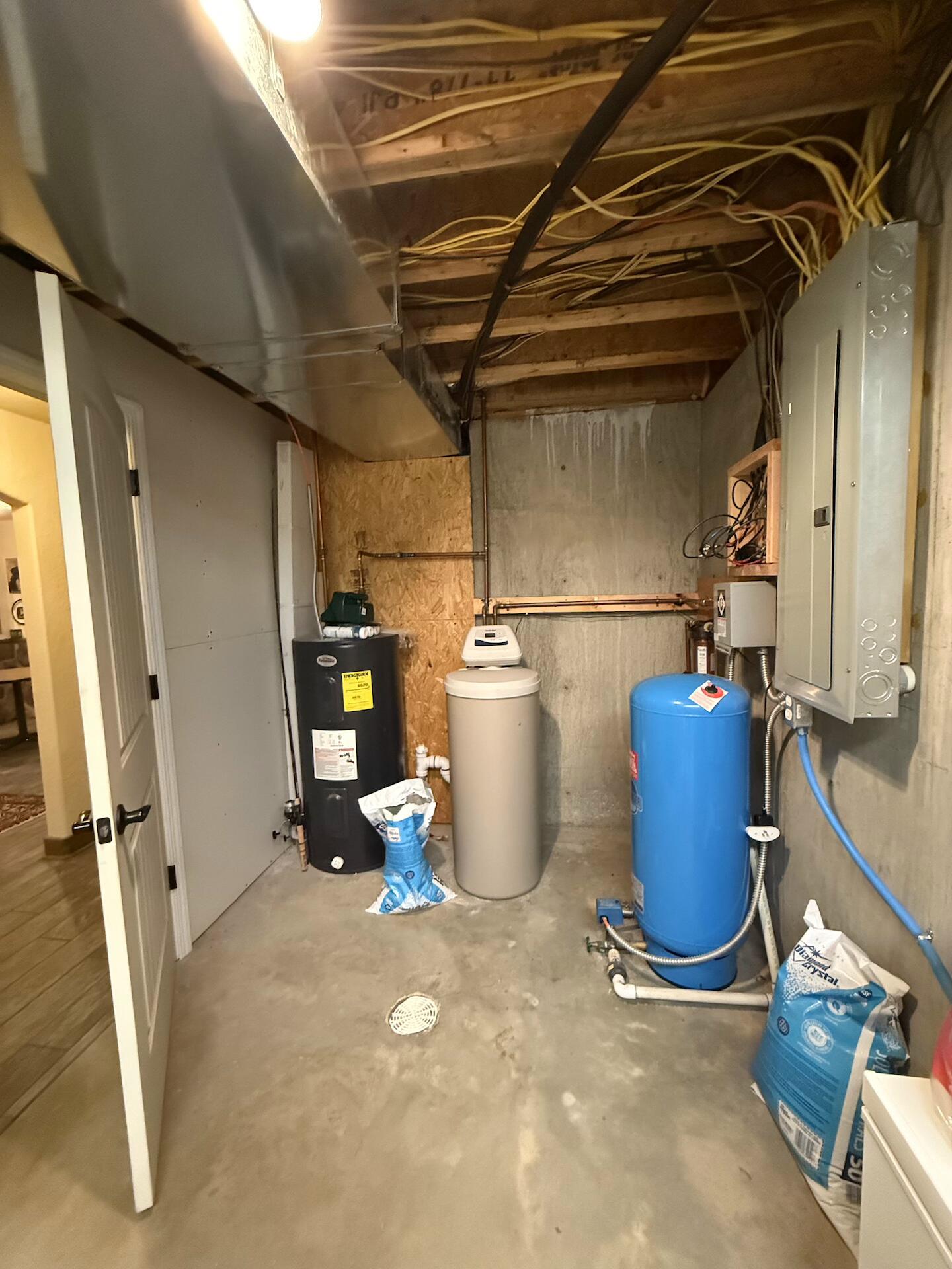 main property photo 49