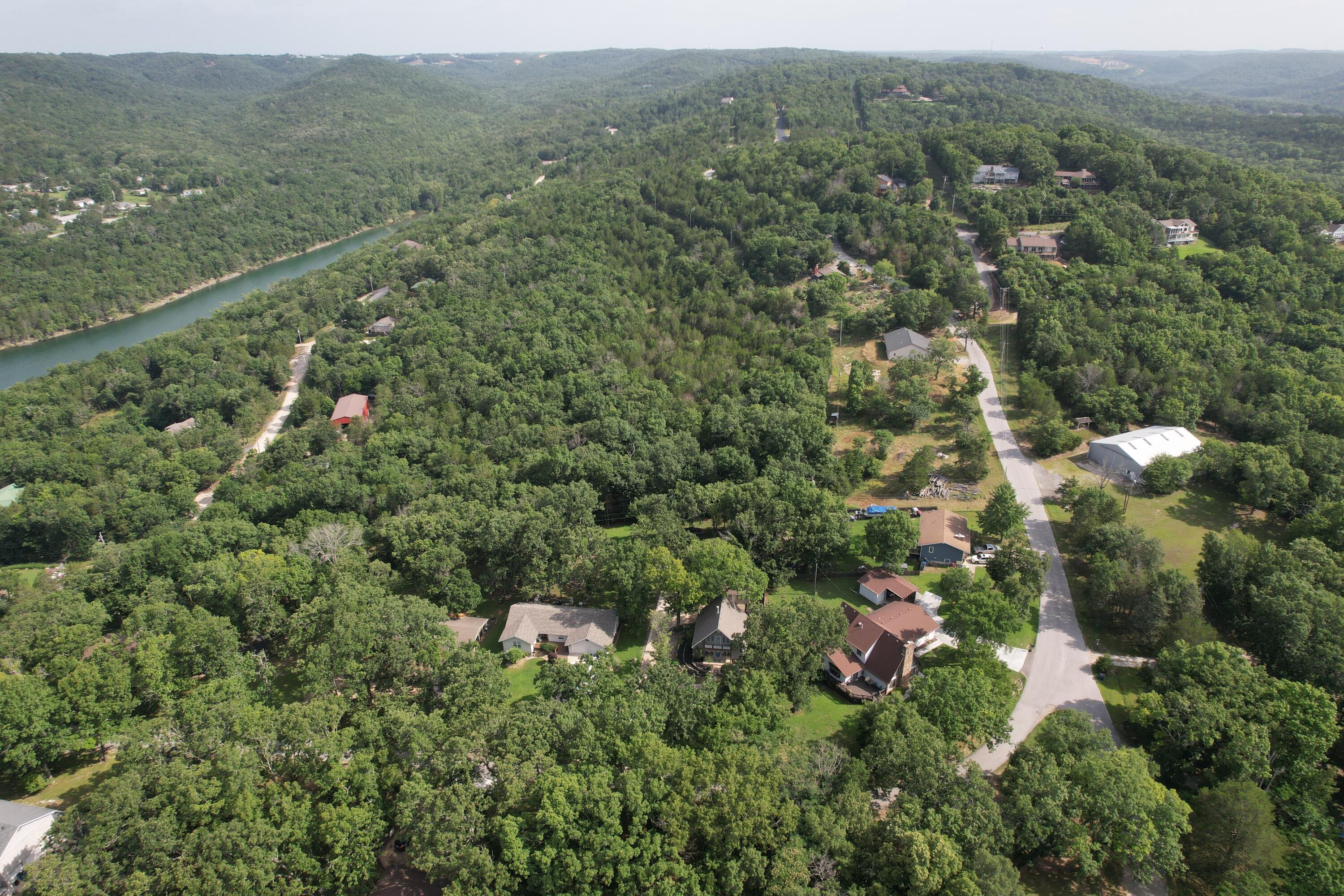 main property photo 40