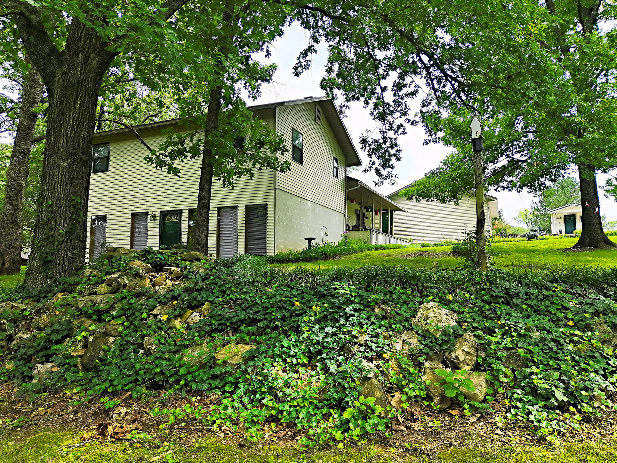main property photo 46