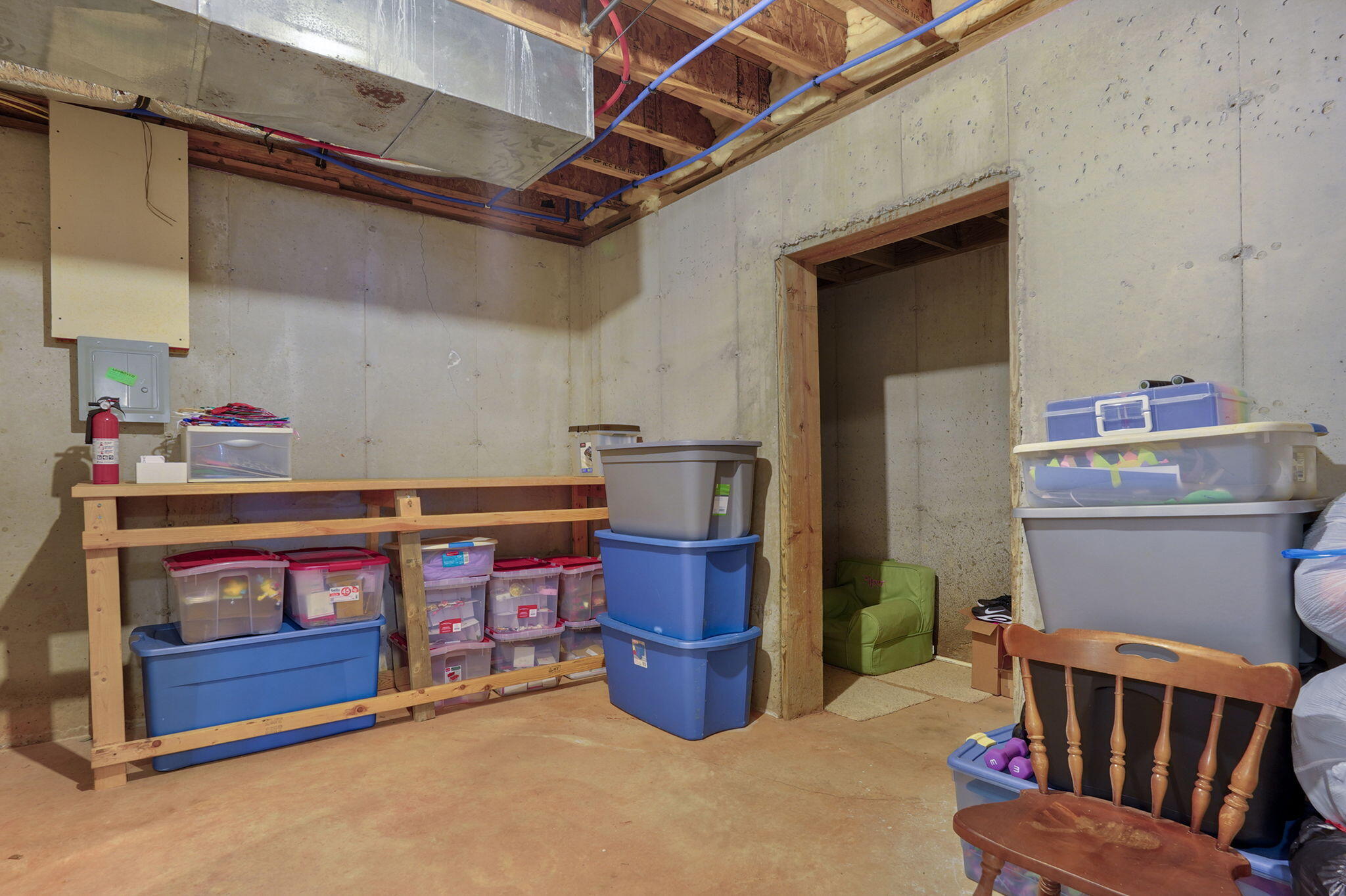 main property photo 34