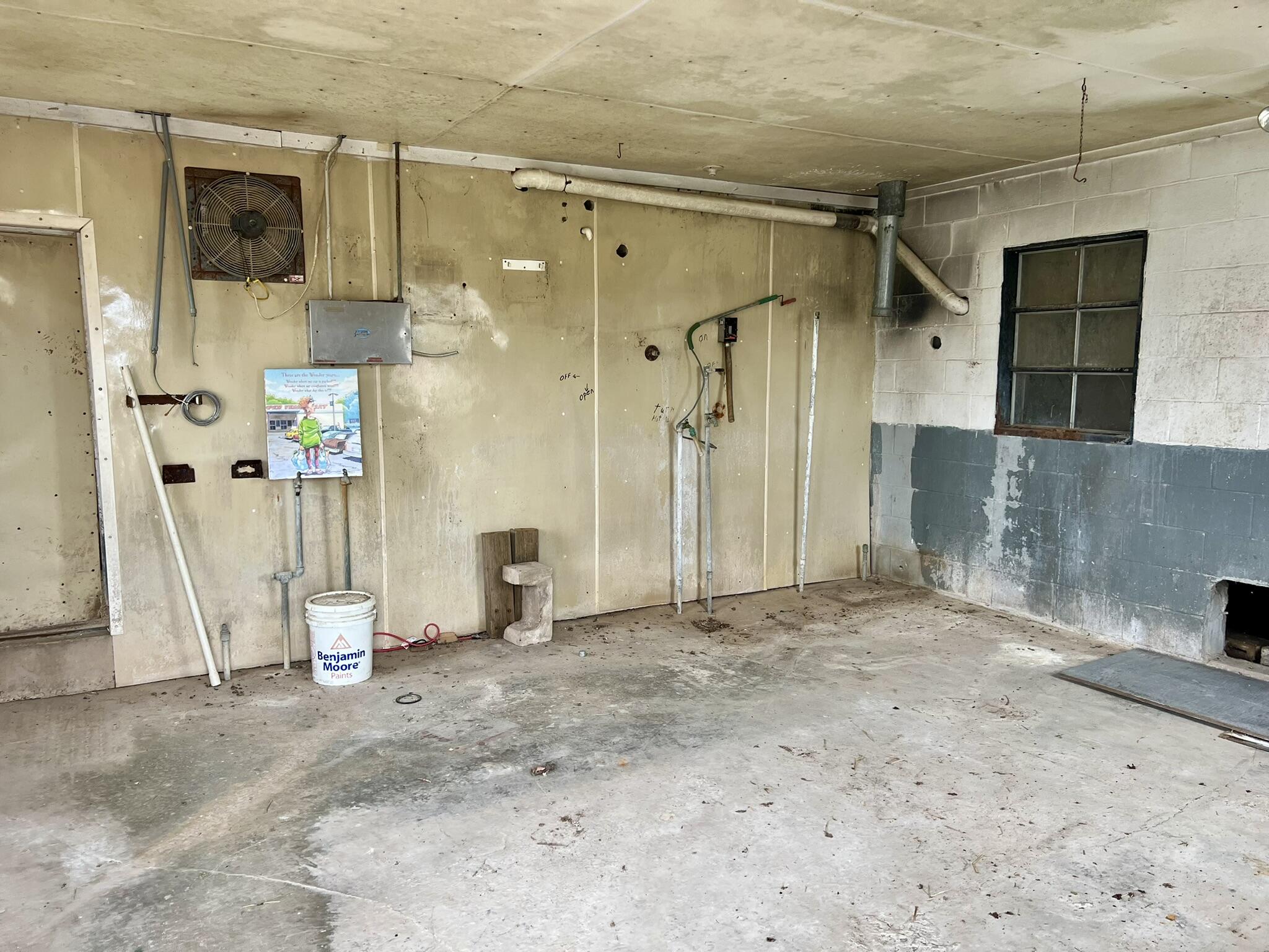 main property photo 50